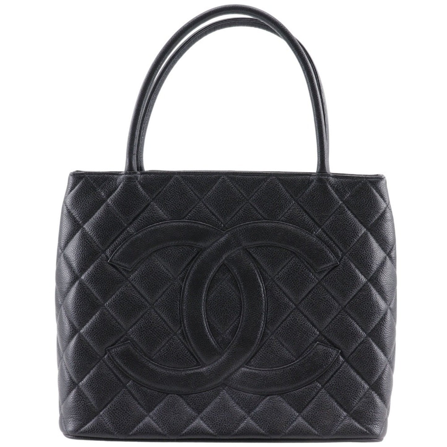 Chanel Medaillon