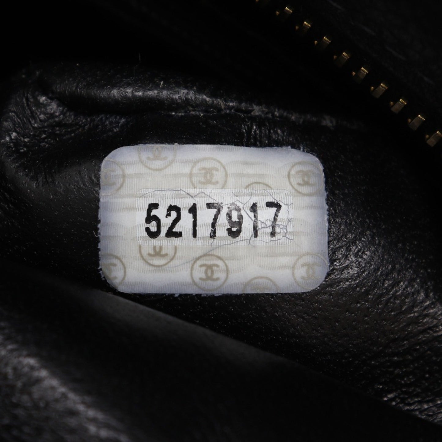 Chanel Medaillon