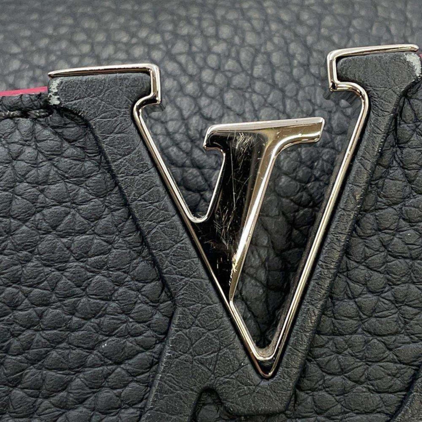 Louis Vuitton Capucines
