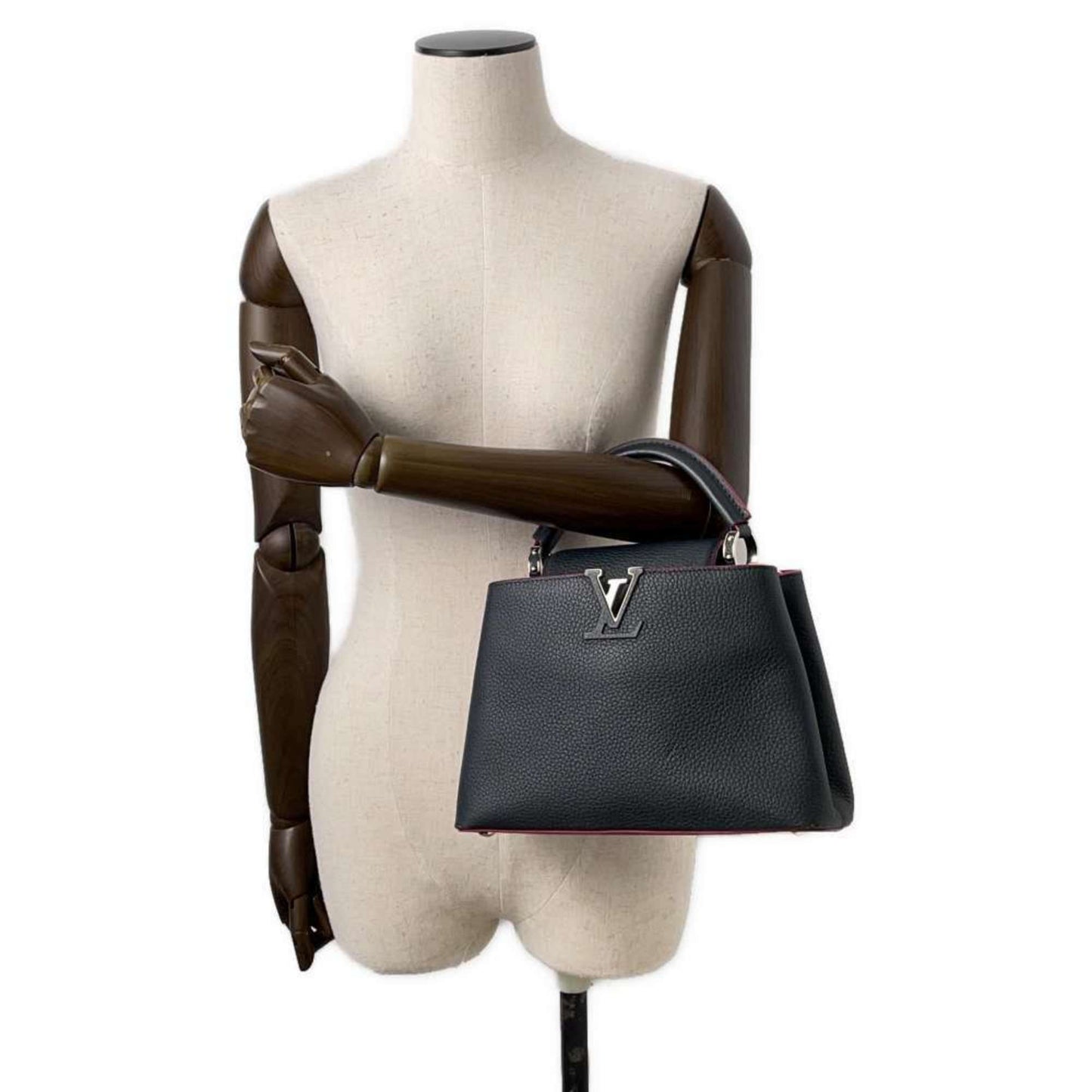 Louis Vuitton Capucines