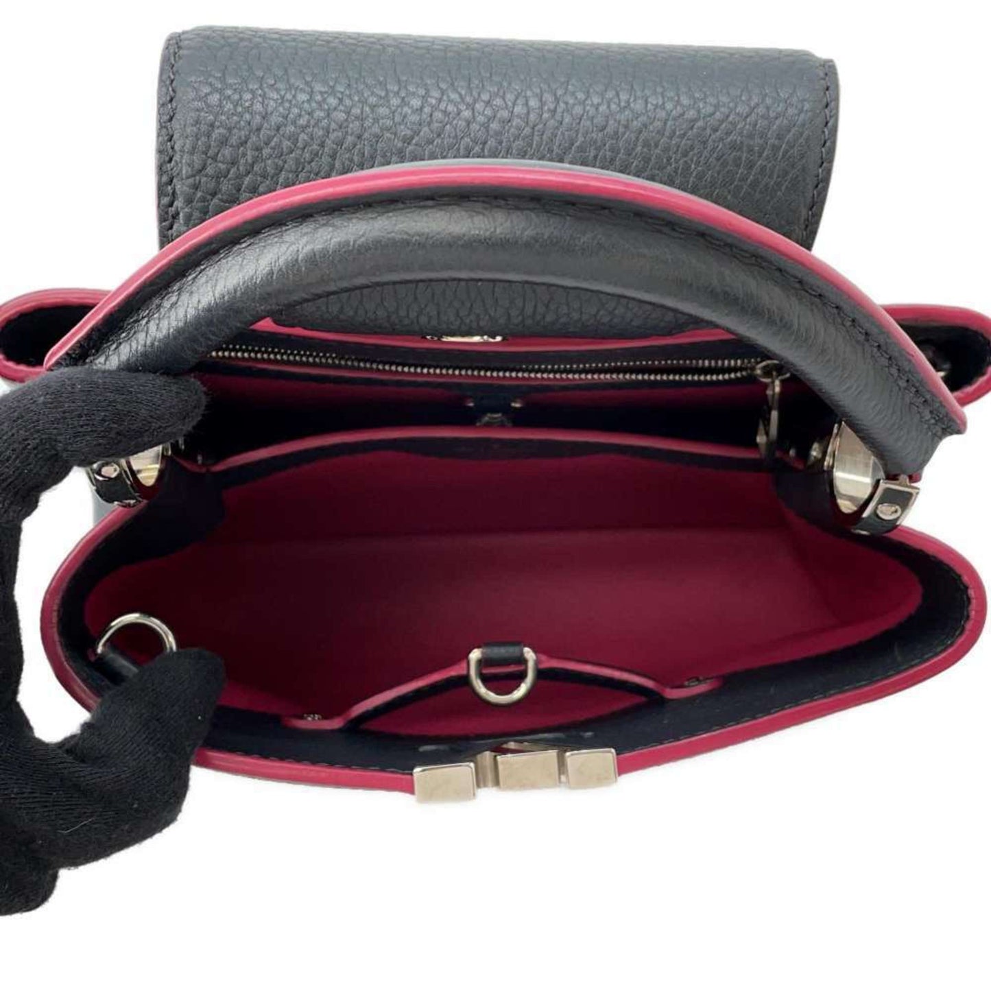 Louis Vuitton Capucines