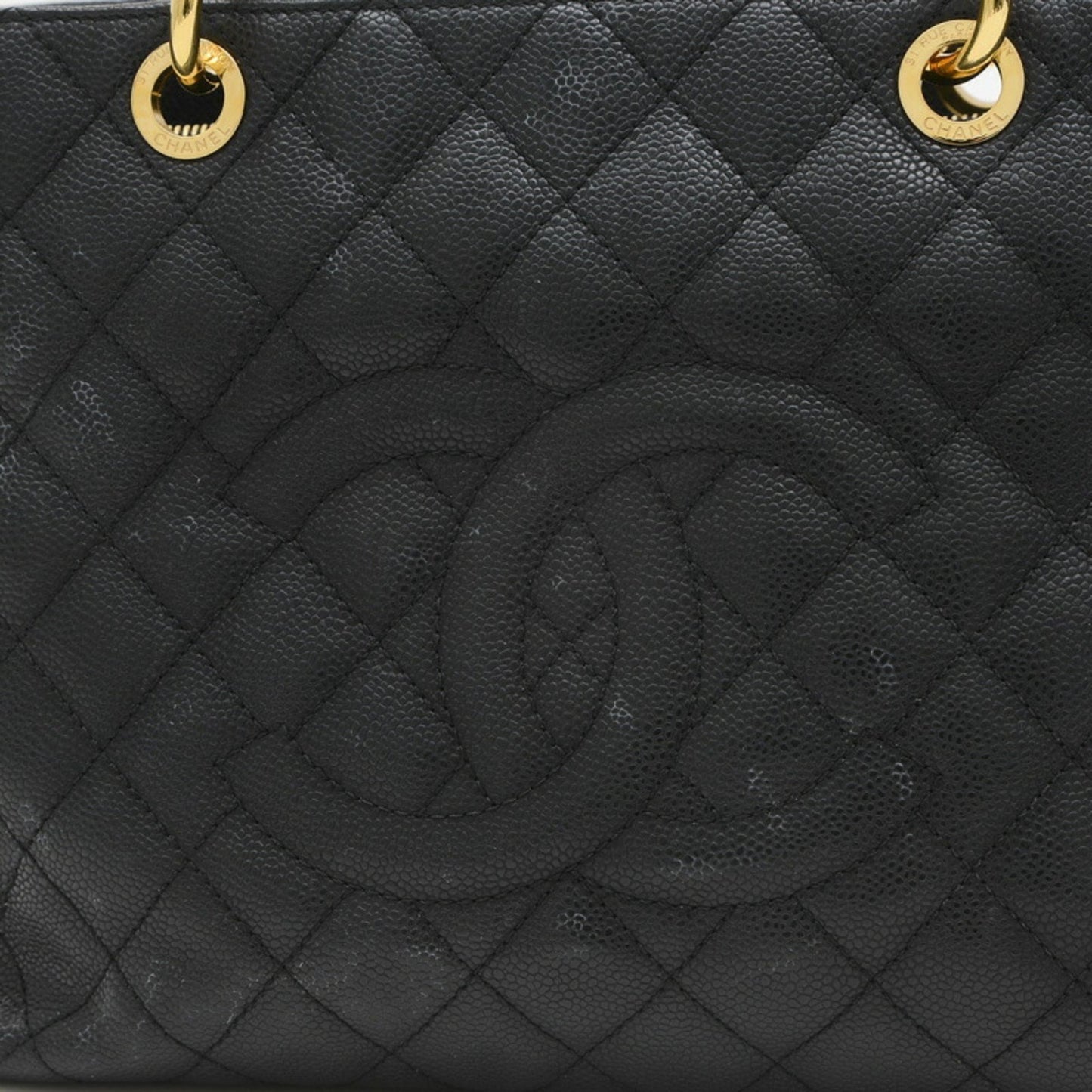 Chanel Shopping