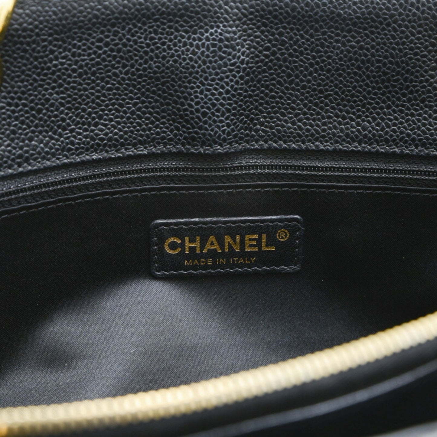 Chanel Shopping