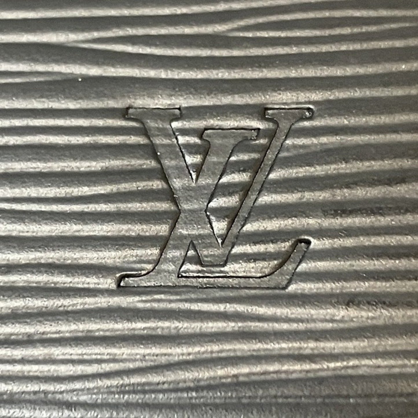 Louis Vuitton Pochette Homme