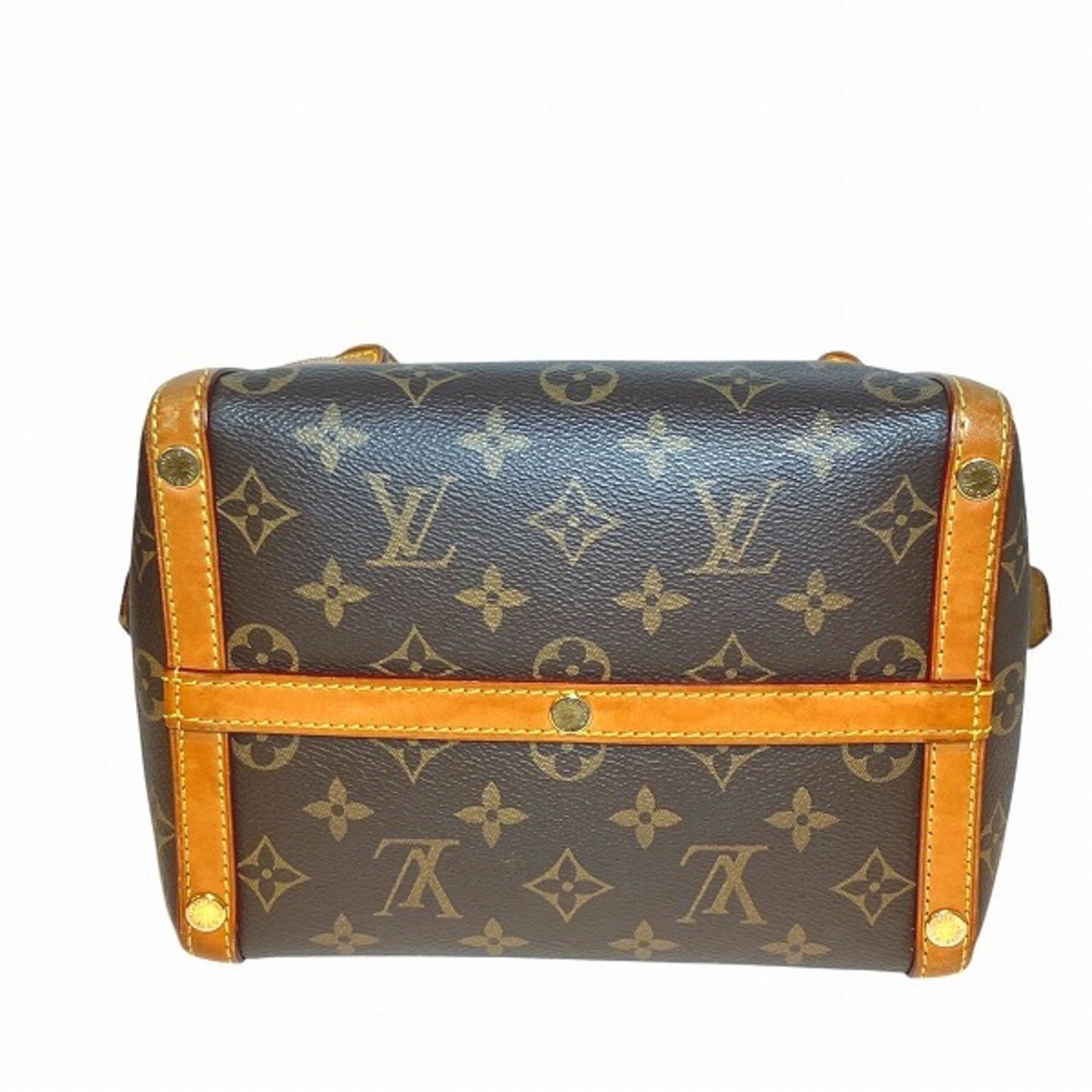 Louis Vuitton Marais