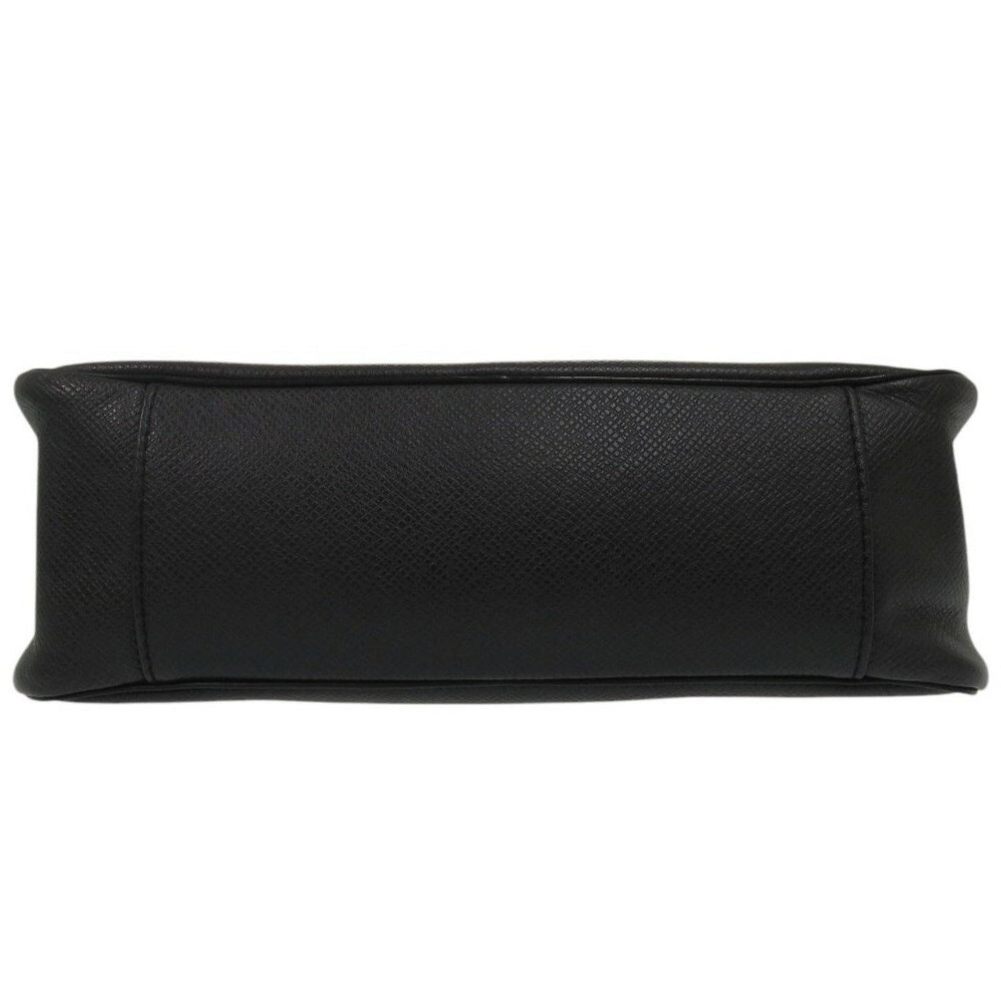 Louis Vuitton Taiga