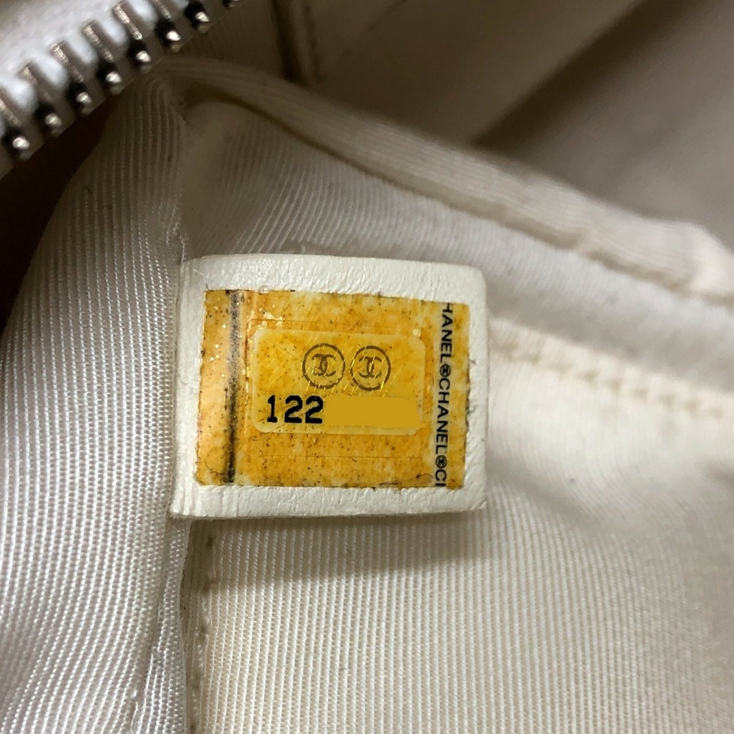 Chanel Shopping