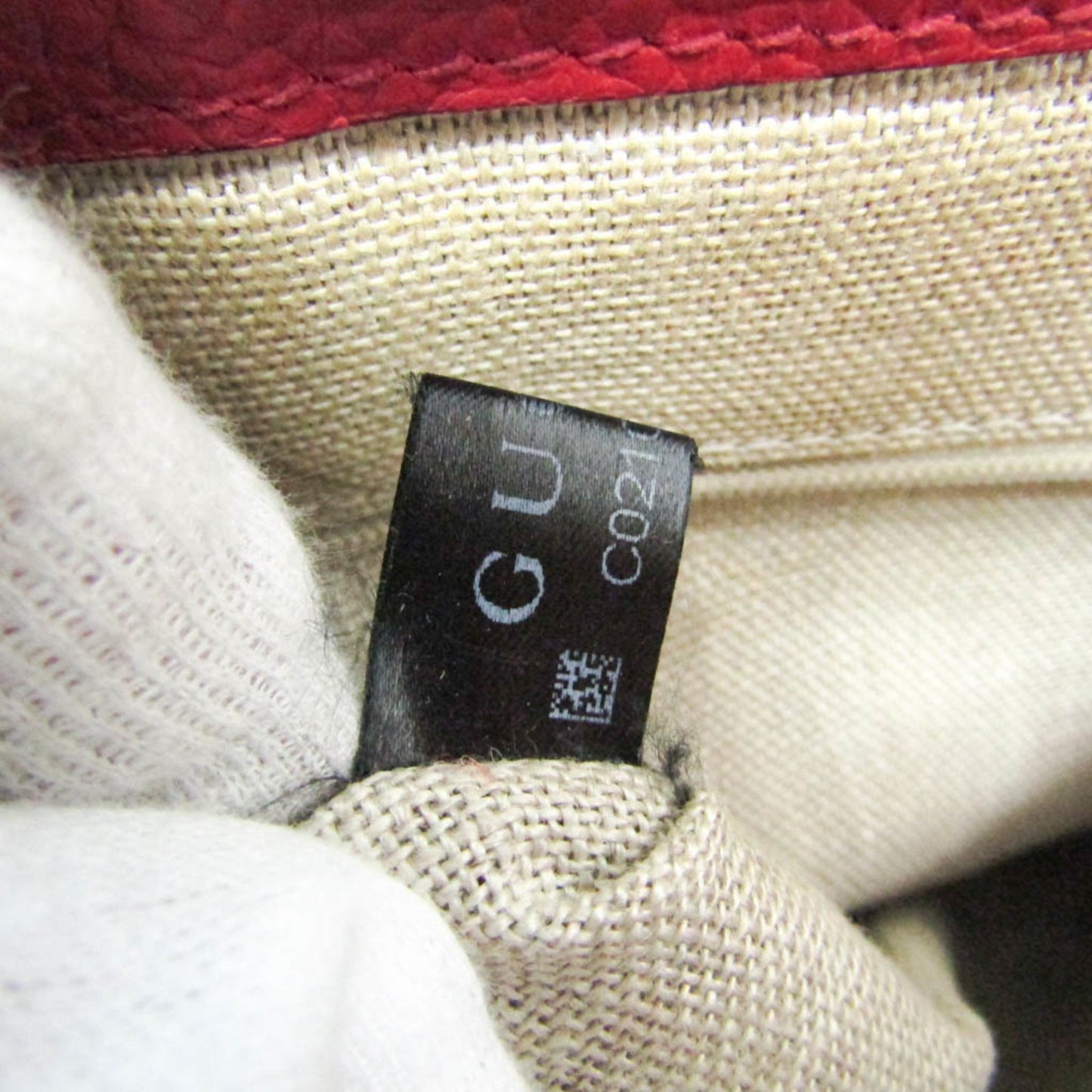Gucci Interlocking G