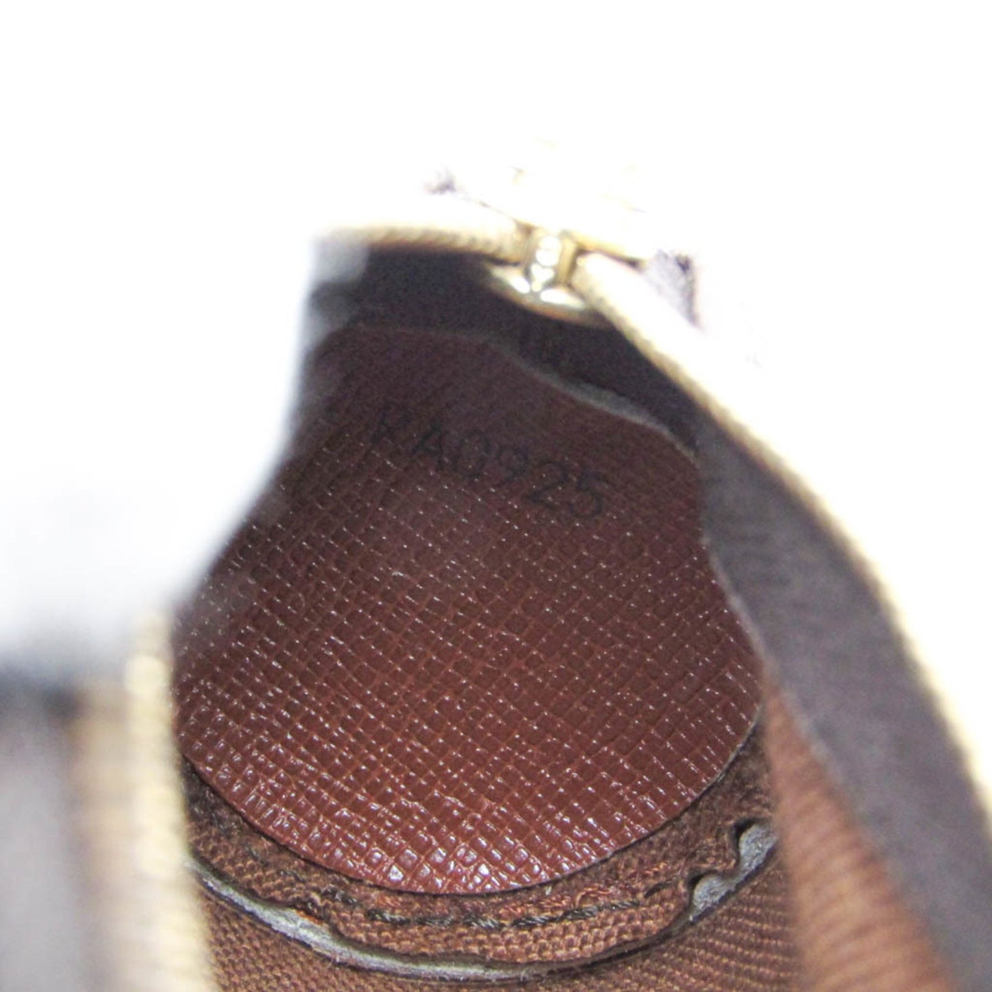 Louis Vuitton Etui à balles de golf