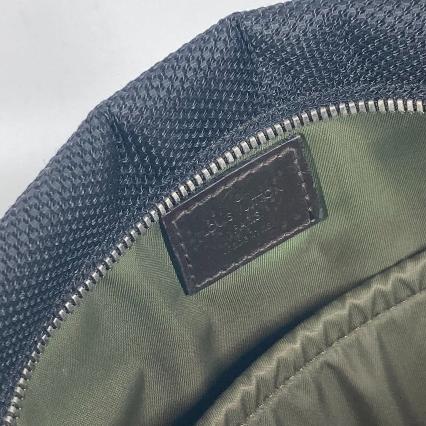 Louis Vuitton Geant Yack