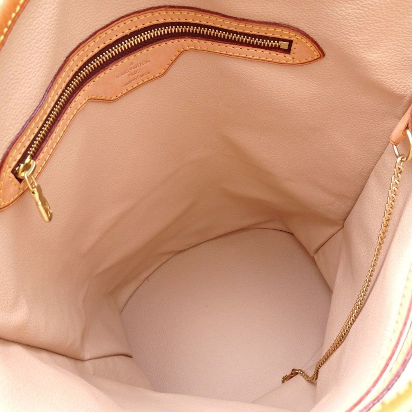 Louis Vuitton Bucket GM