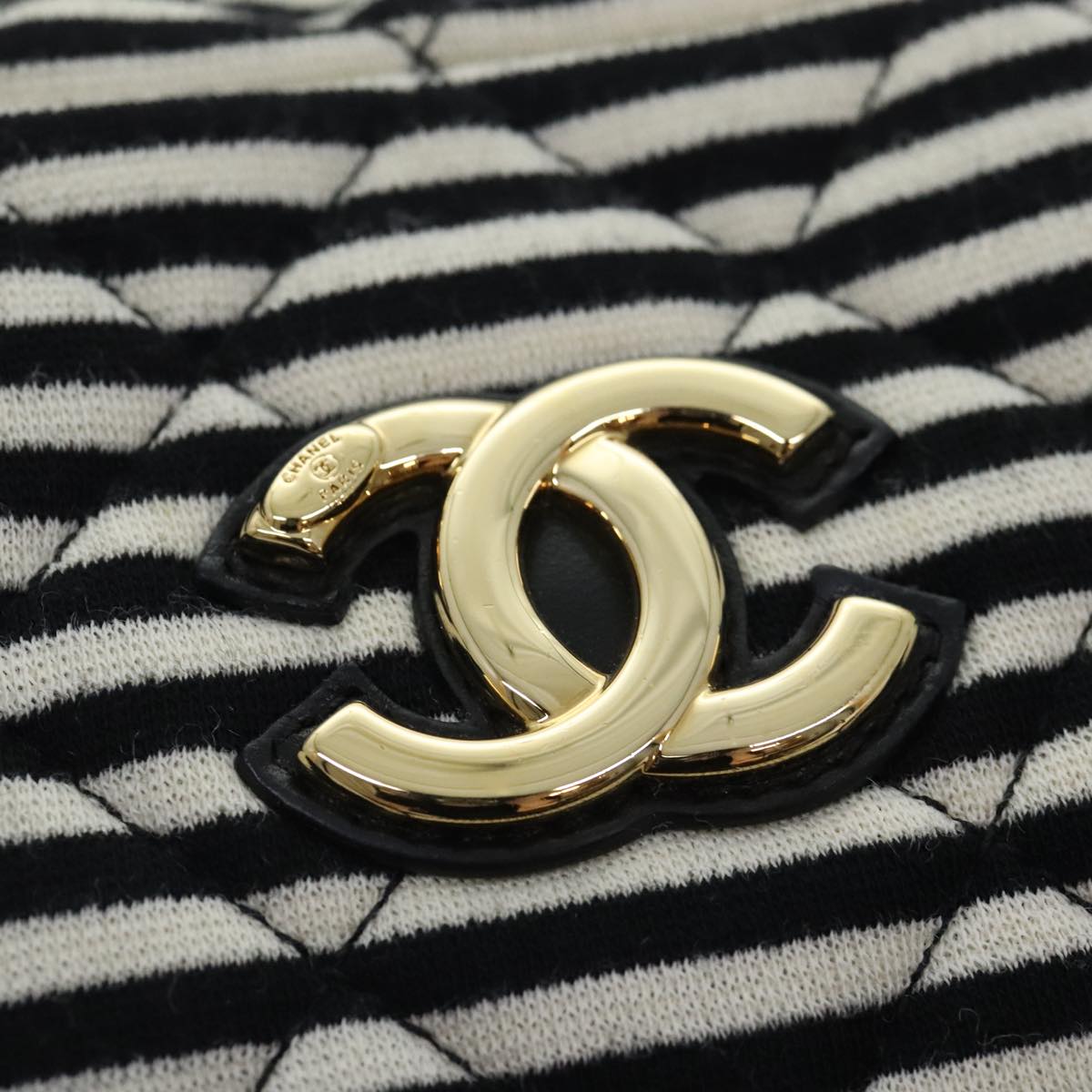 Chanel Matelassé
