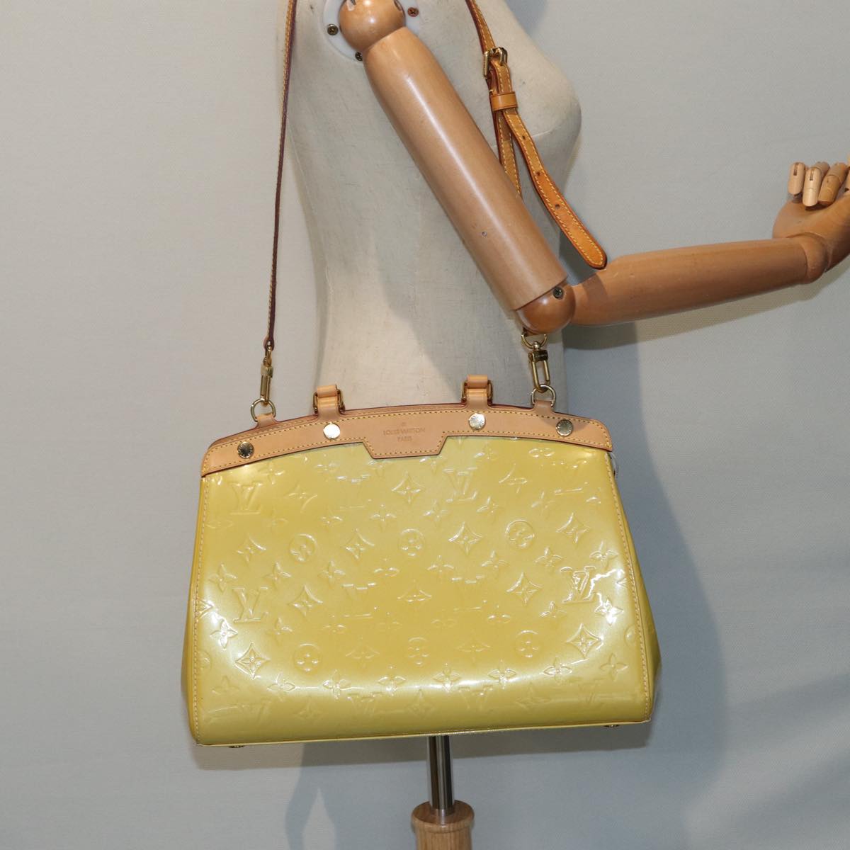 Louis Vuitton Brea