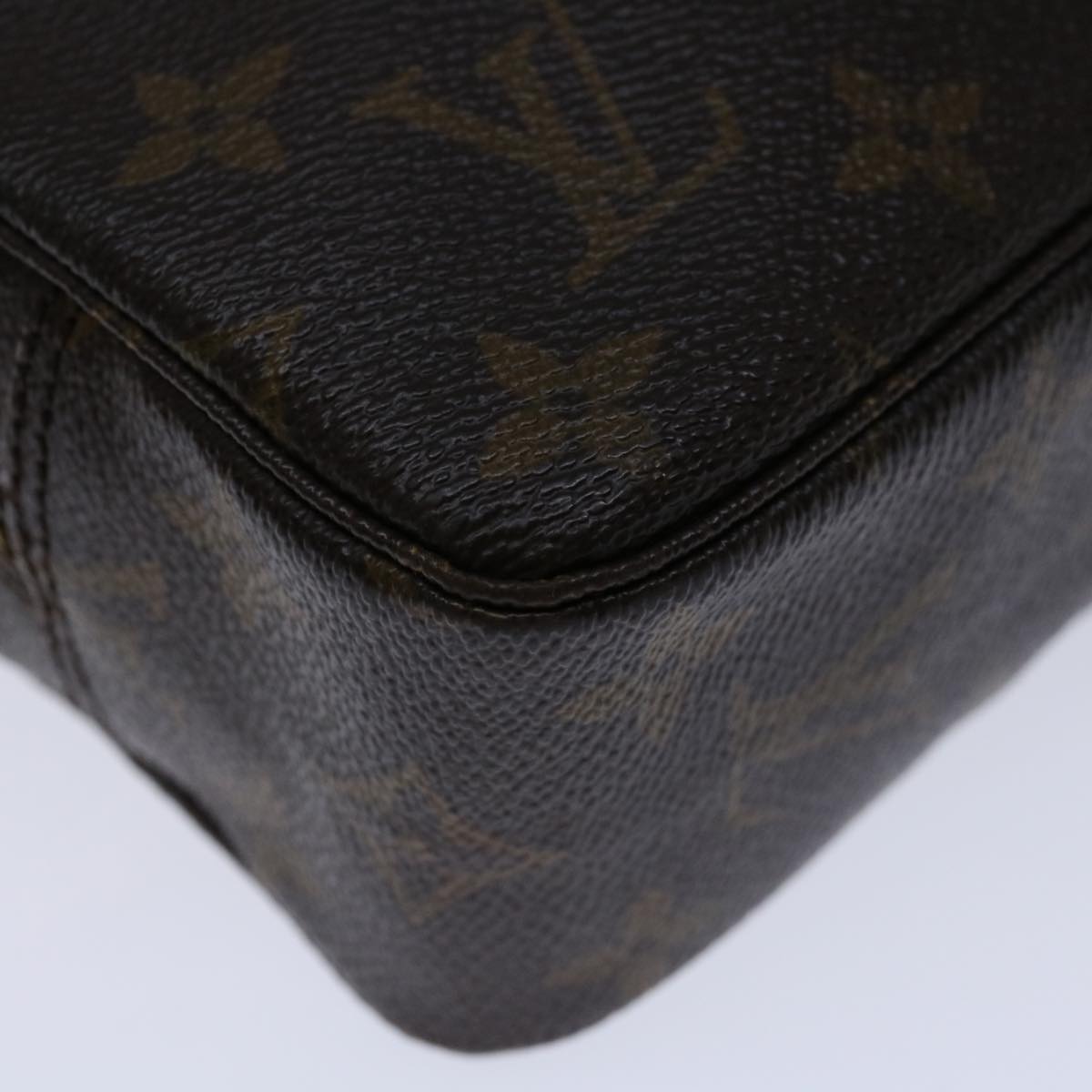 Louis Vuitton Trousse de Toilette