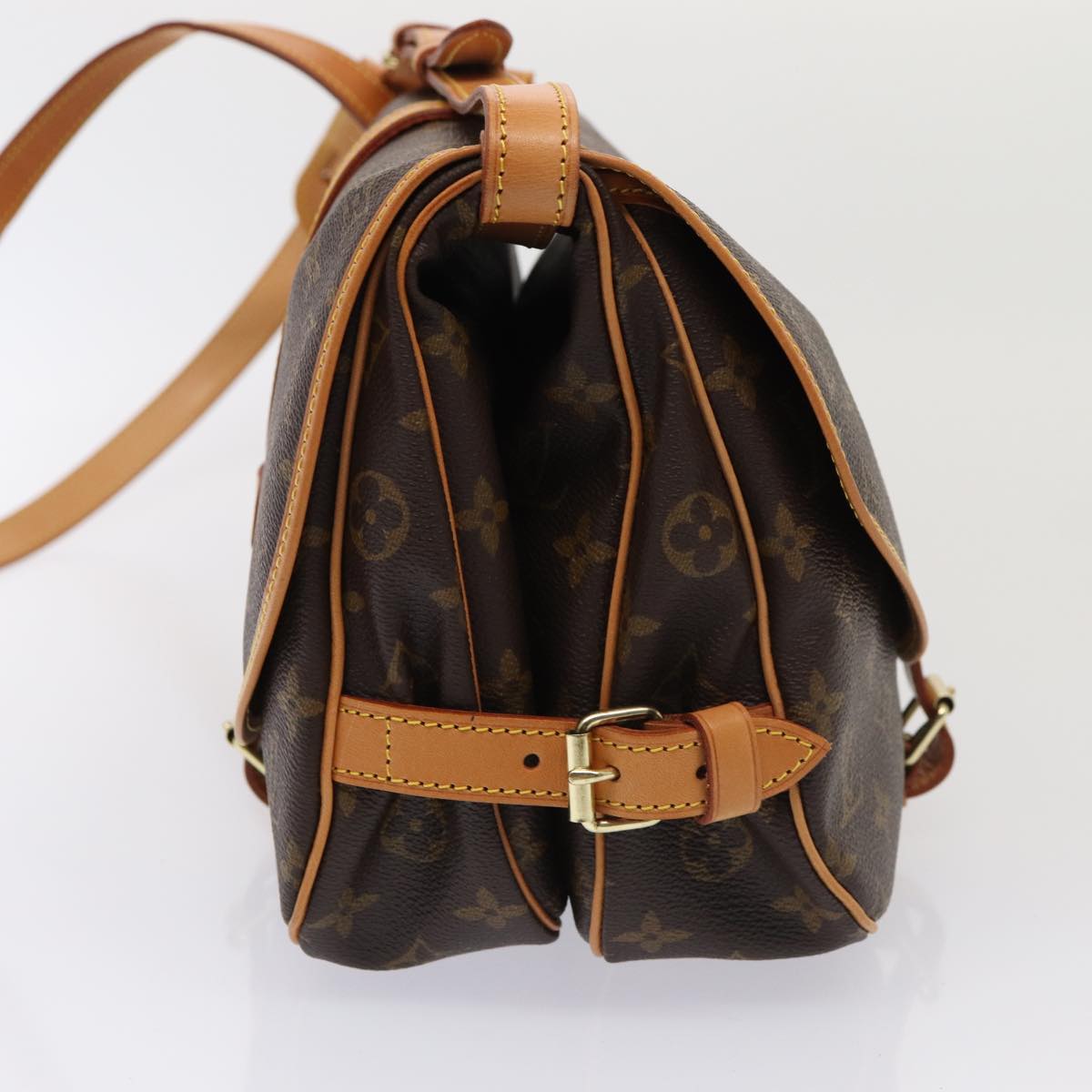 Louis Vuitton Saumur