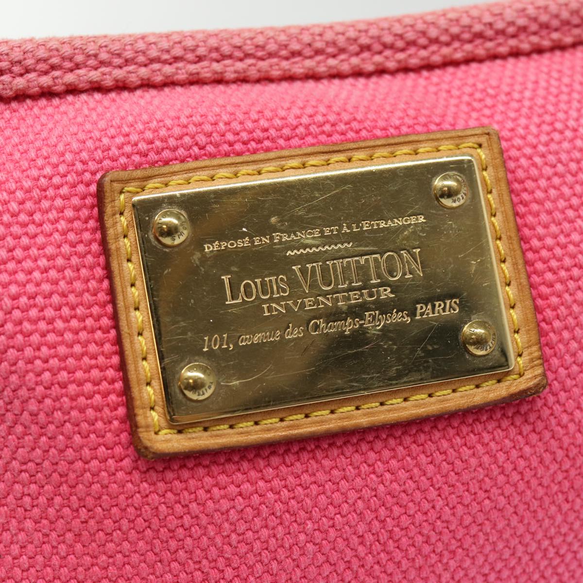 Louis Vuitton Antigua