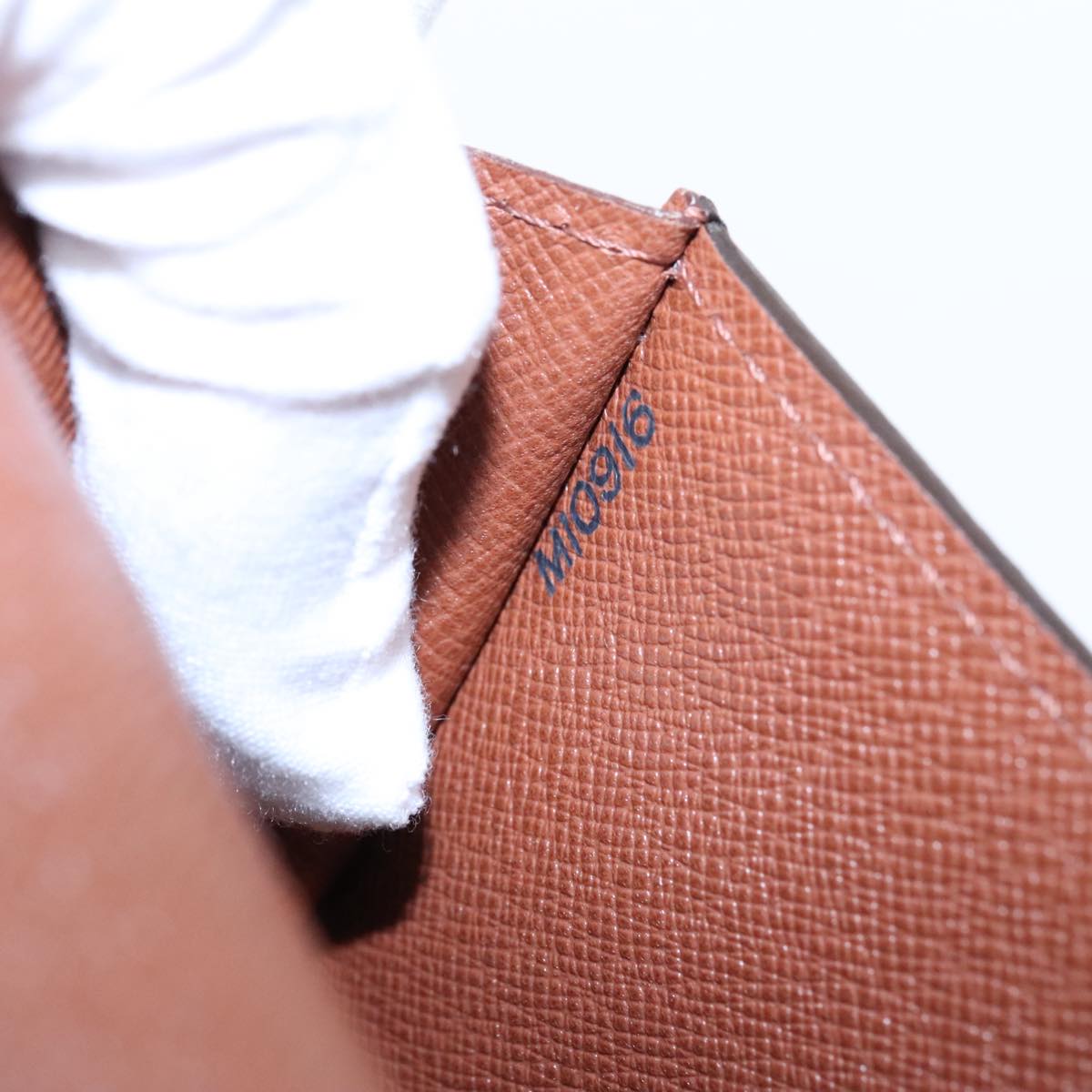 Louis Vuitton Arche