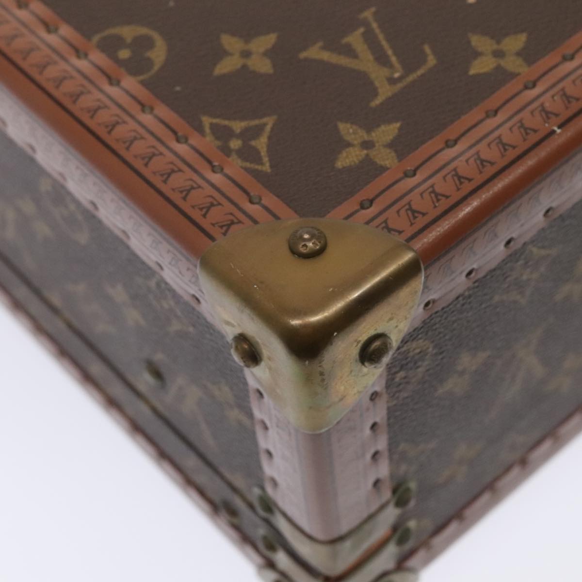 Louis Vuitton COTTEVILLE