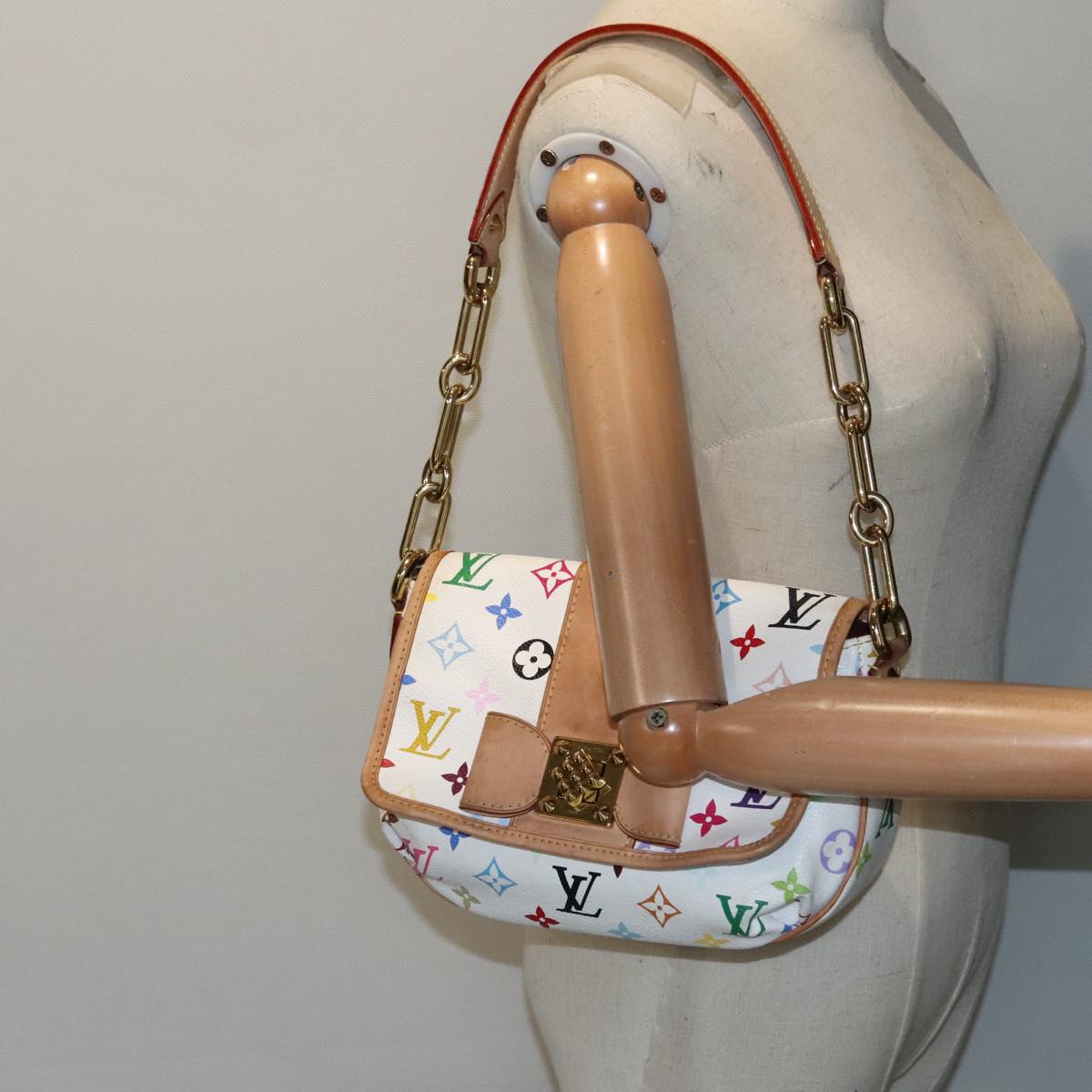 Louis Vuitton Patti