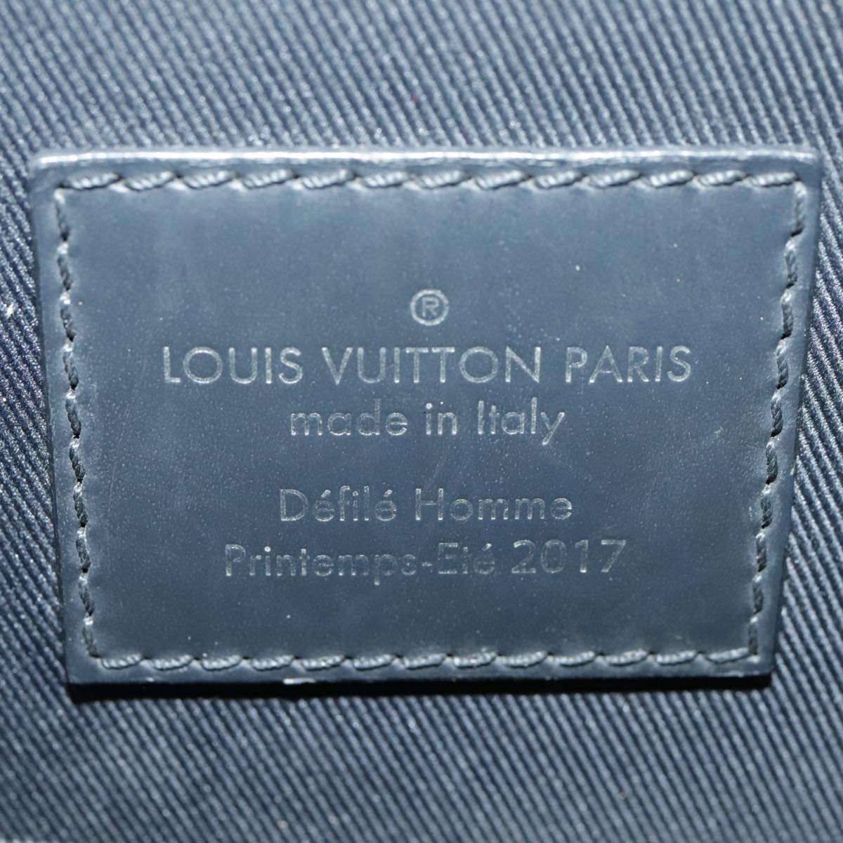 Louis Vuitton Messenger