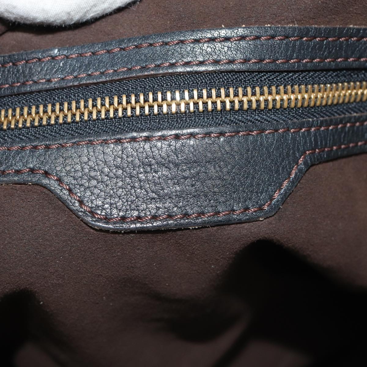 Louis Vuitton XL