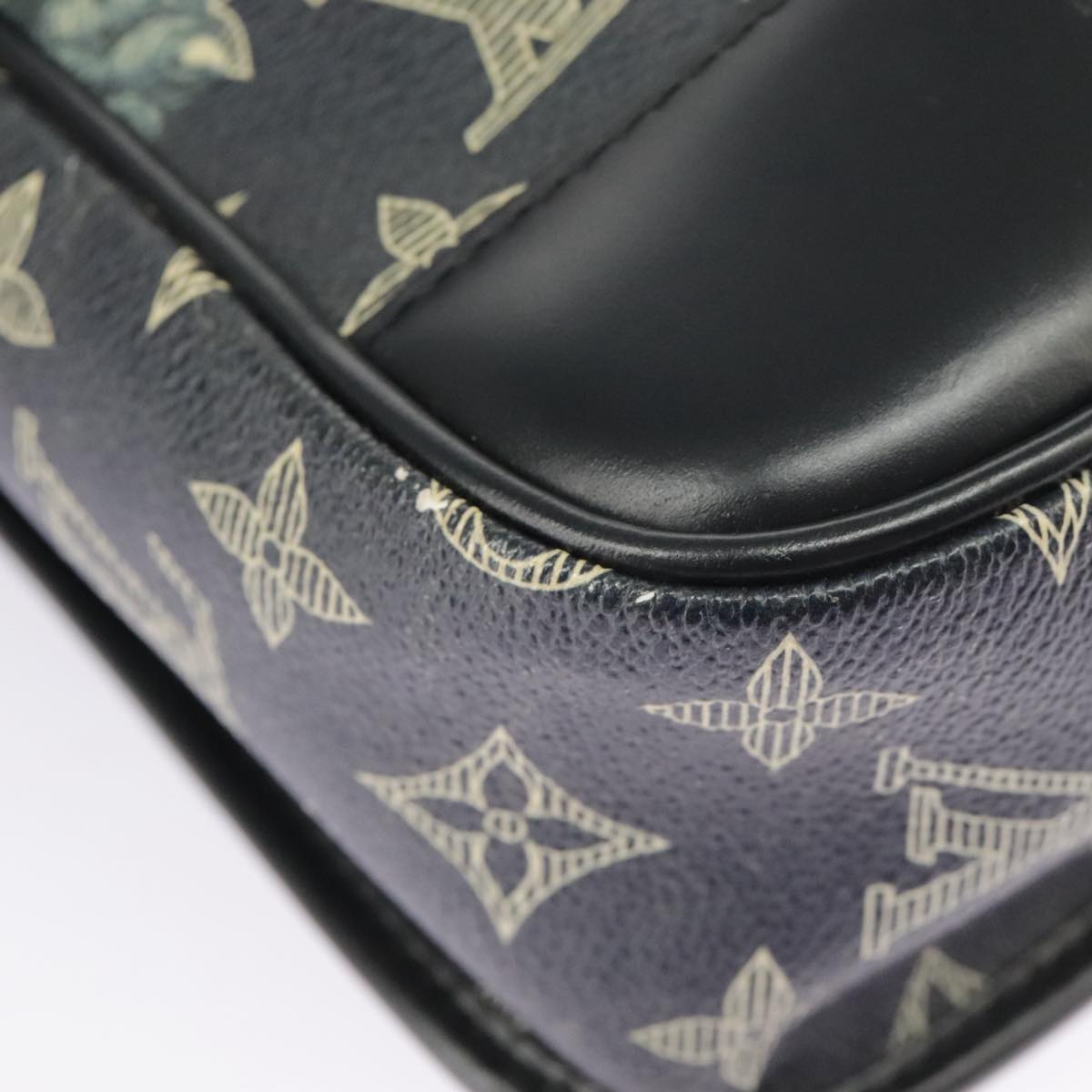 Louis Vuitton Messenger