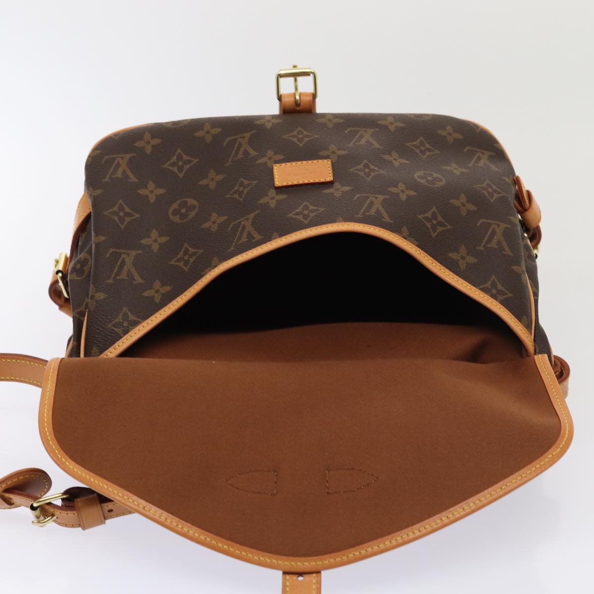 Louis Vuitton Saumur