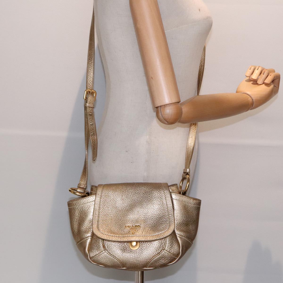 Prada Vitello