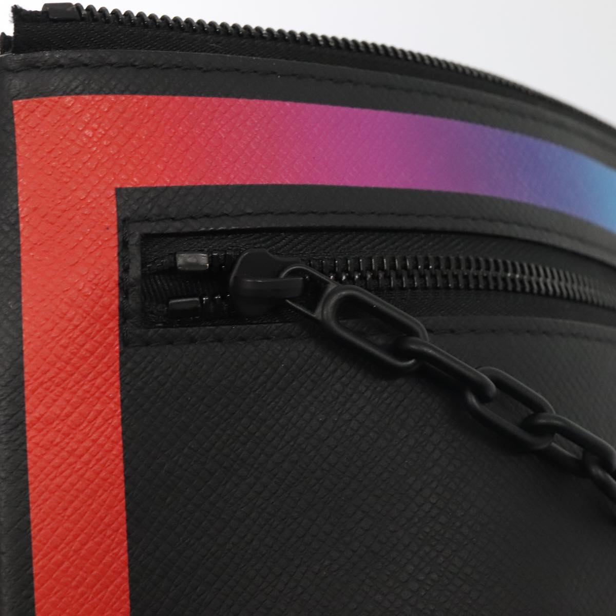 Louis Vuitton Pochette A4
