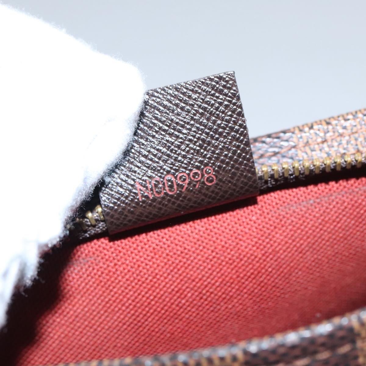 Louis Vuitton TROUSSE A MAQUILLAGE BRUSH