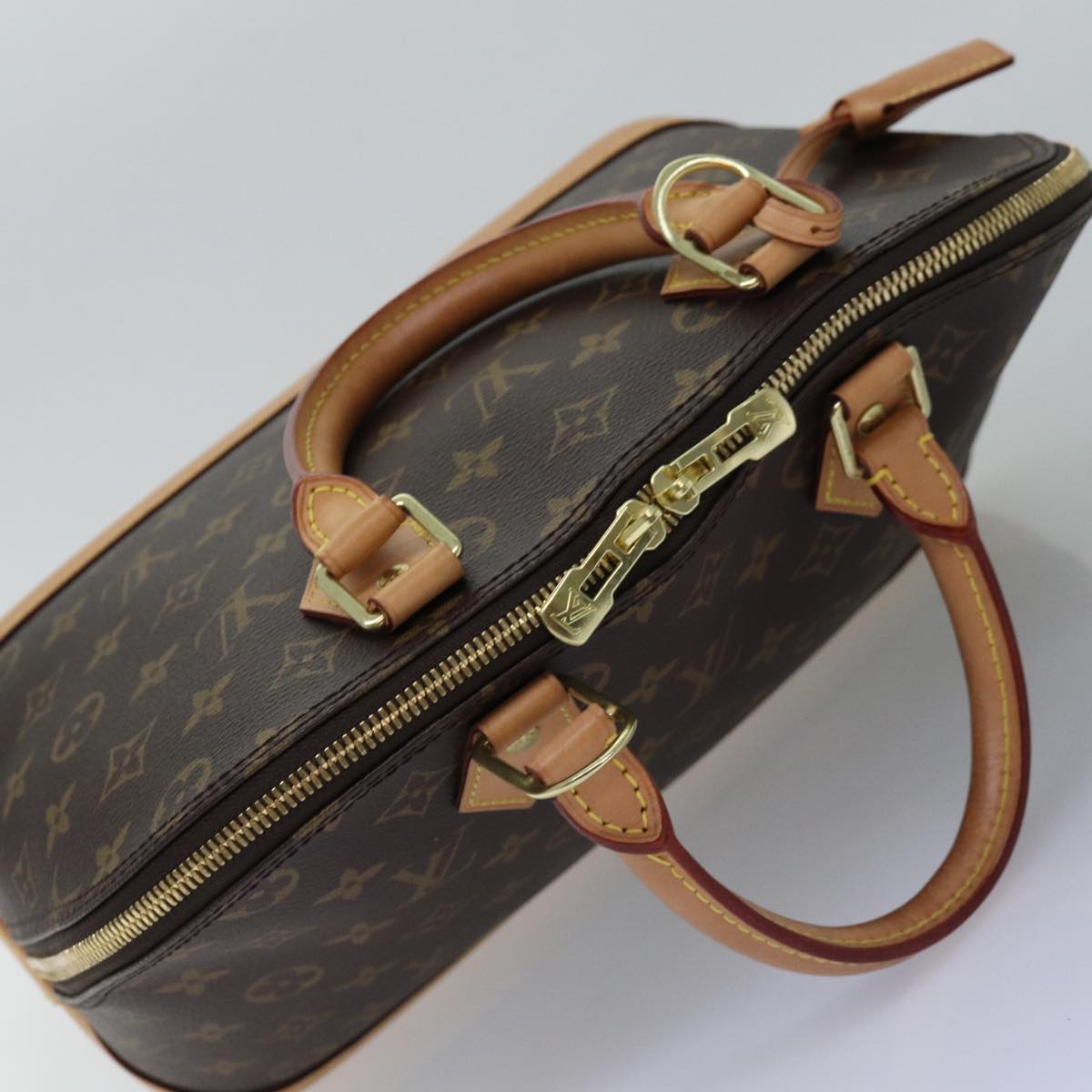 Louis Vuitton Alma