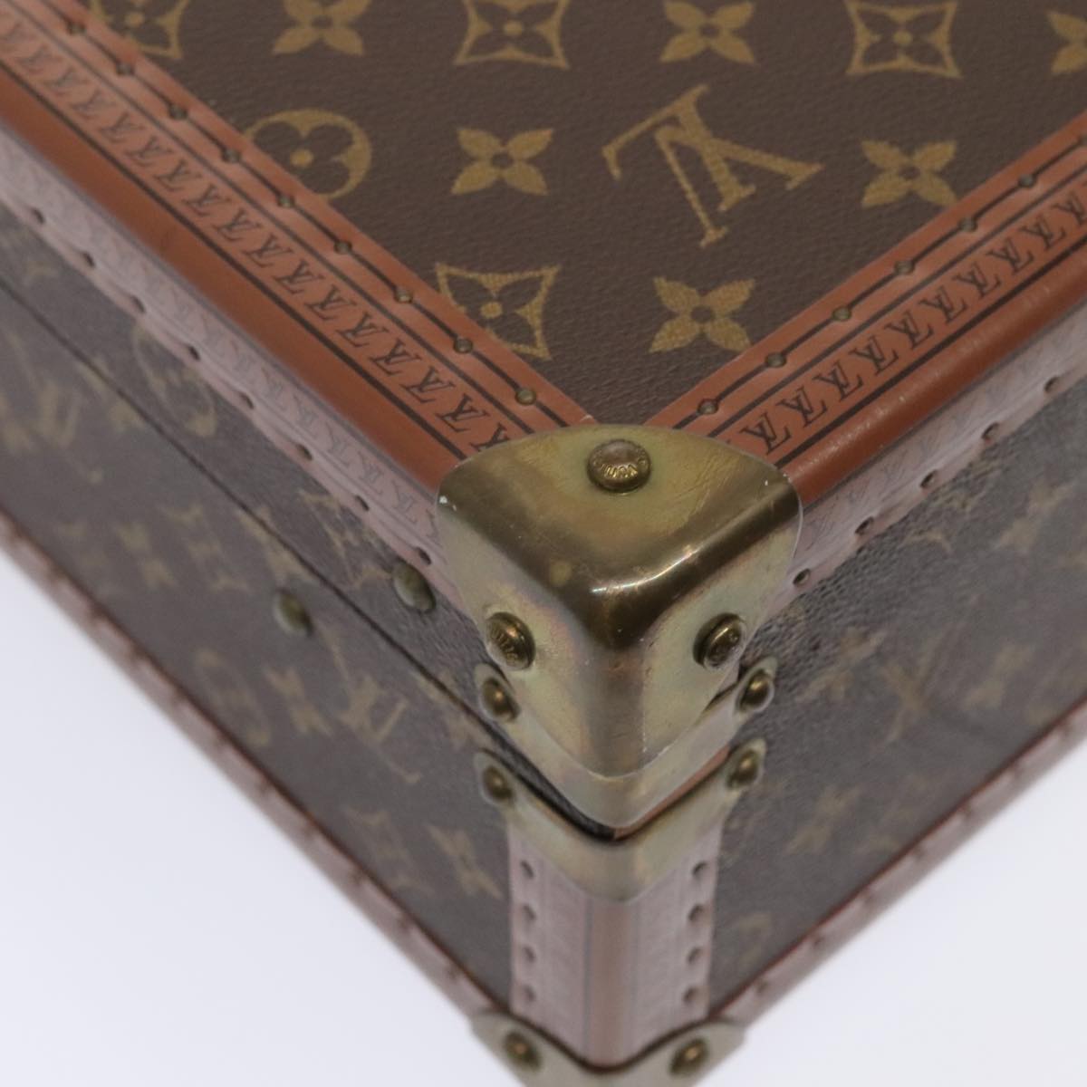 Louis Vuitton COTTEVILLE