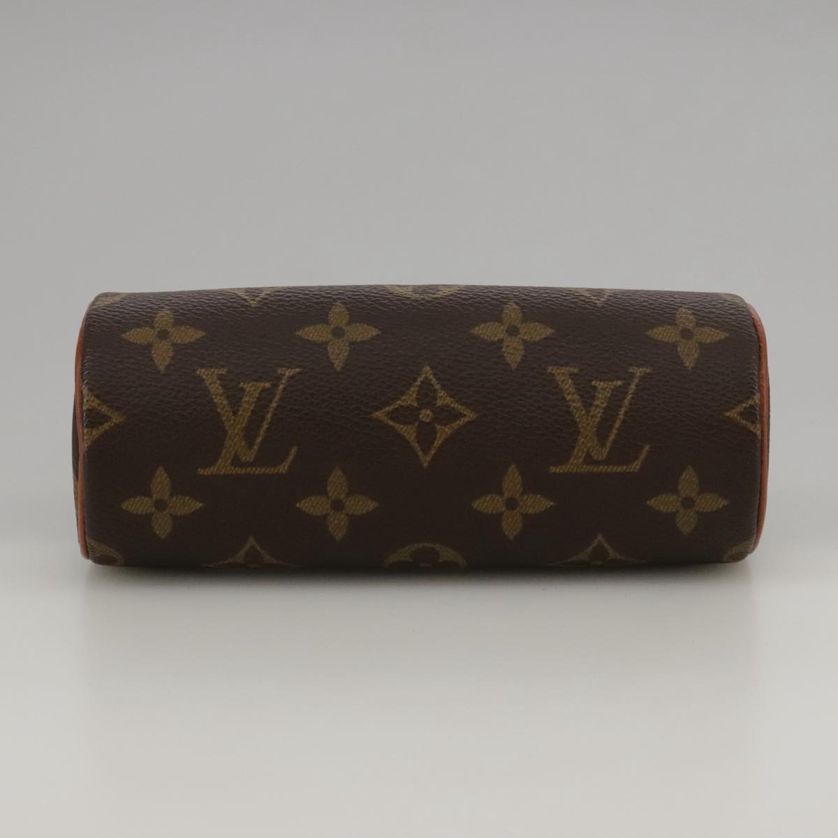 Louis Vuitton Papillon