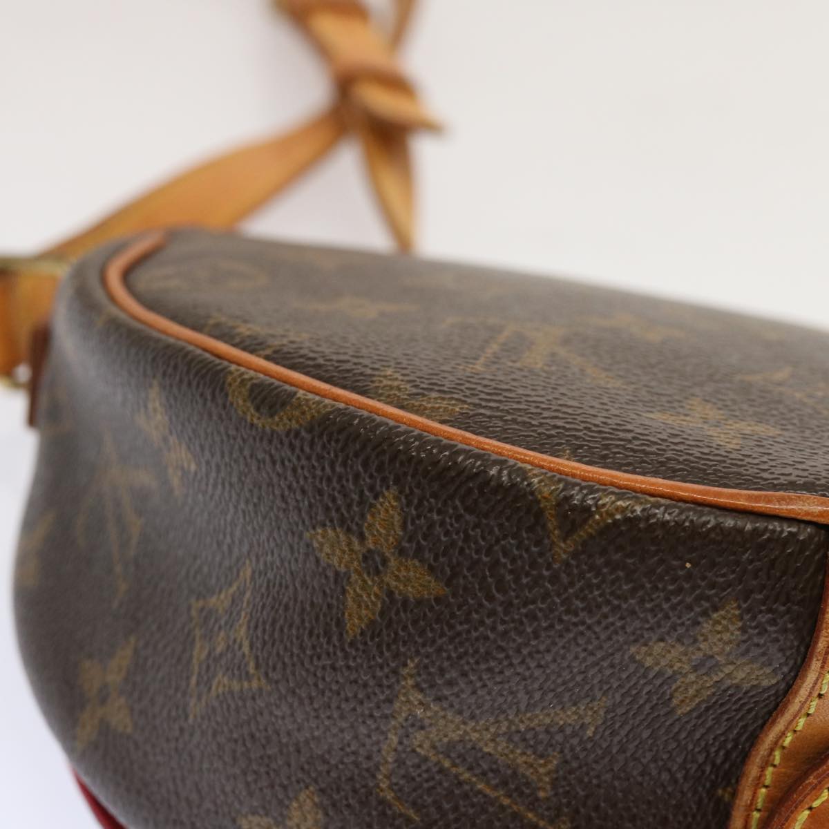 Louis Vuitton Tambourin
