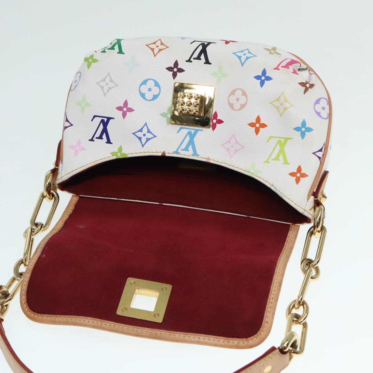 Louis Vuitton Patti