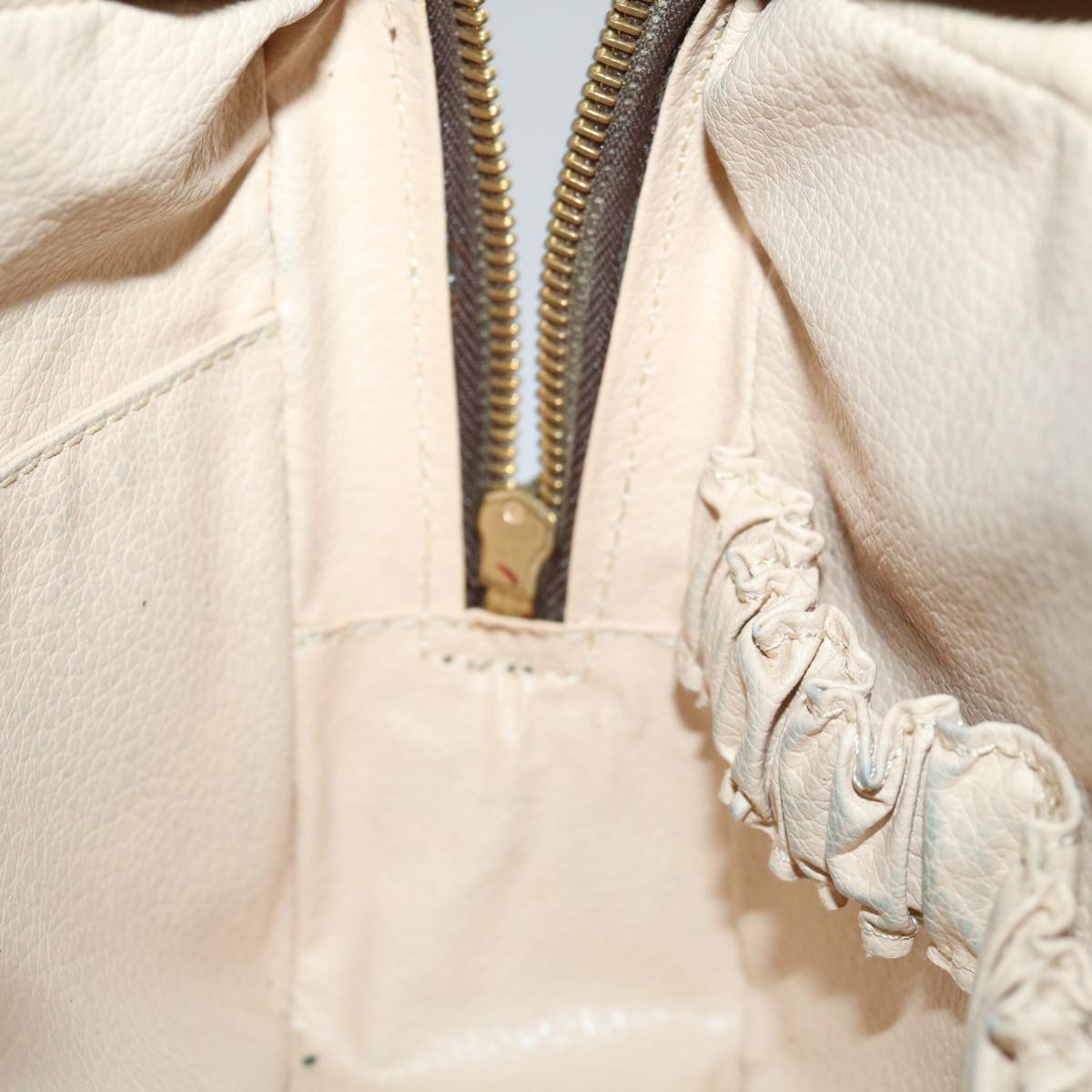 Louis Vuitton Trousse de Toilette
