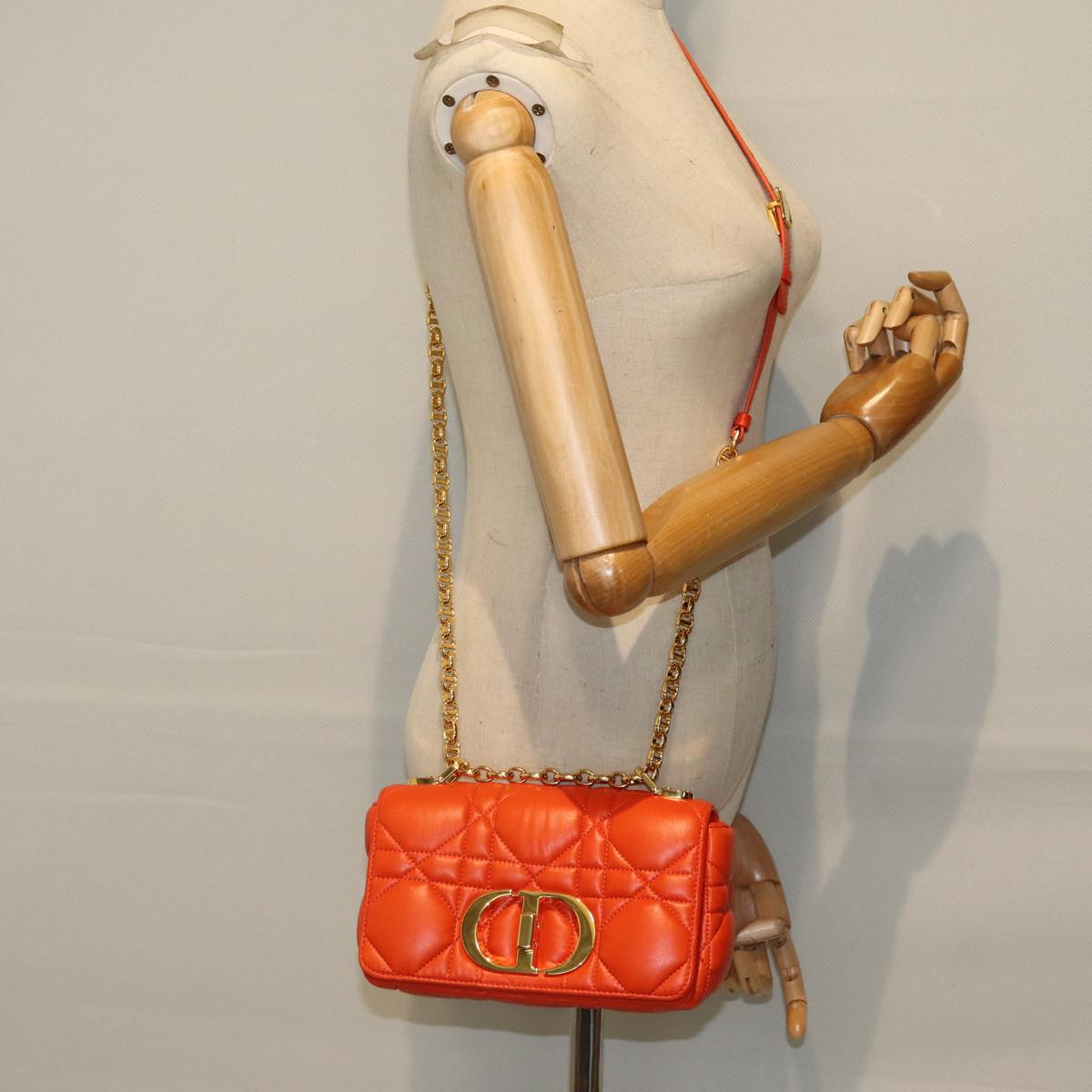 Dior CARO