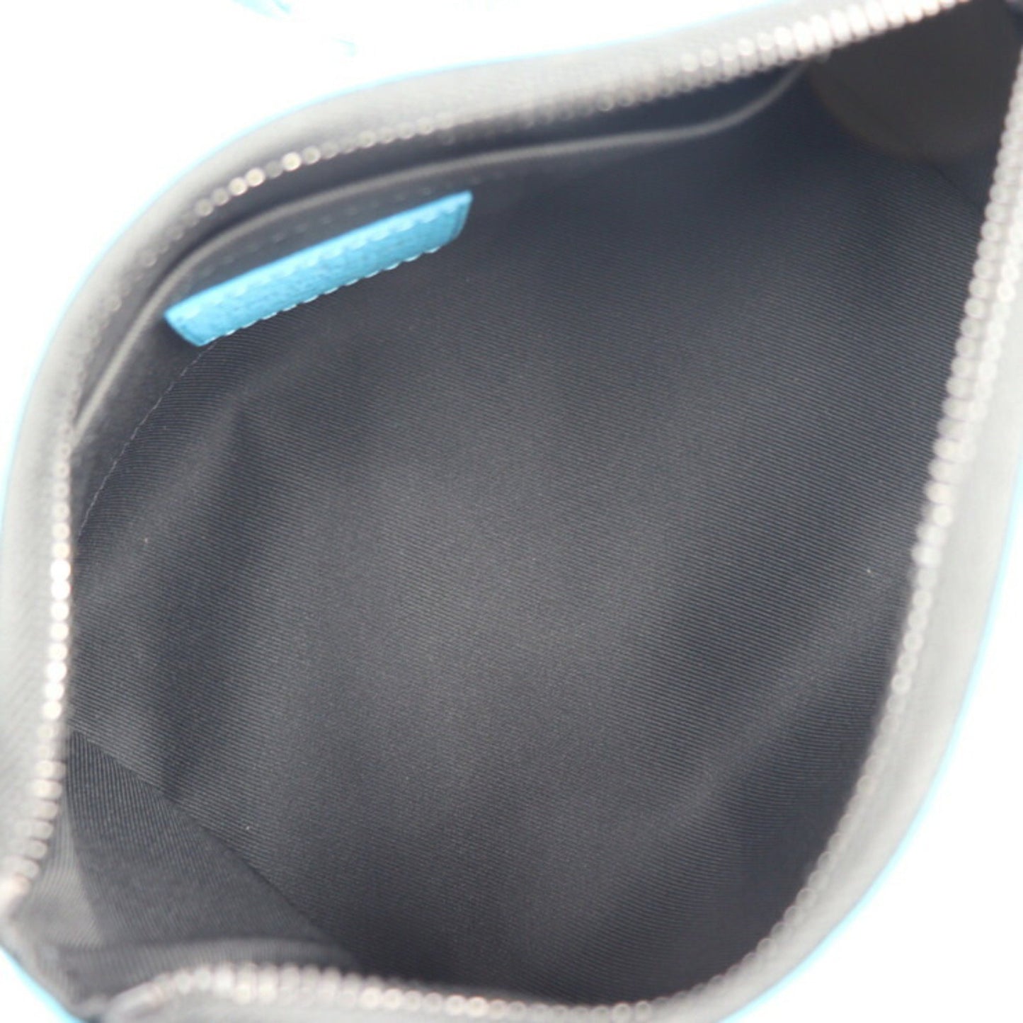 Louis Vuitton Messenger Triangle