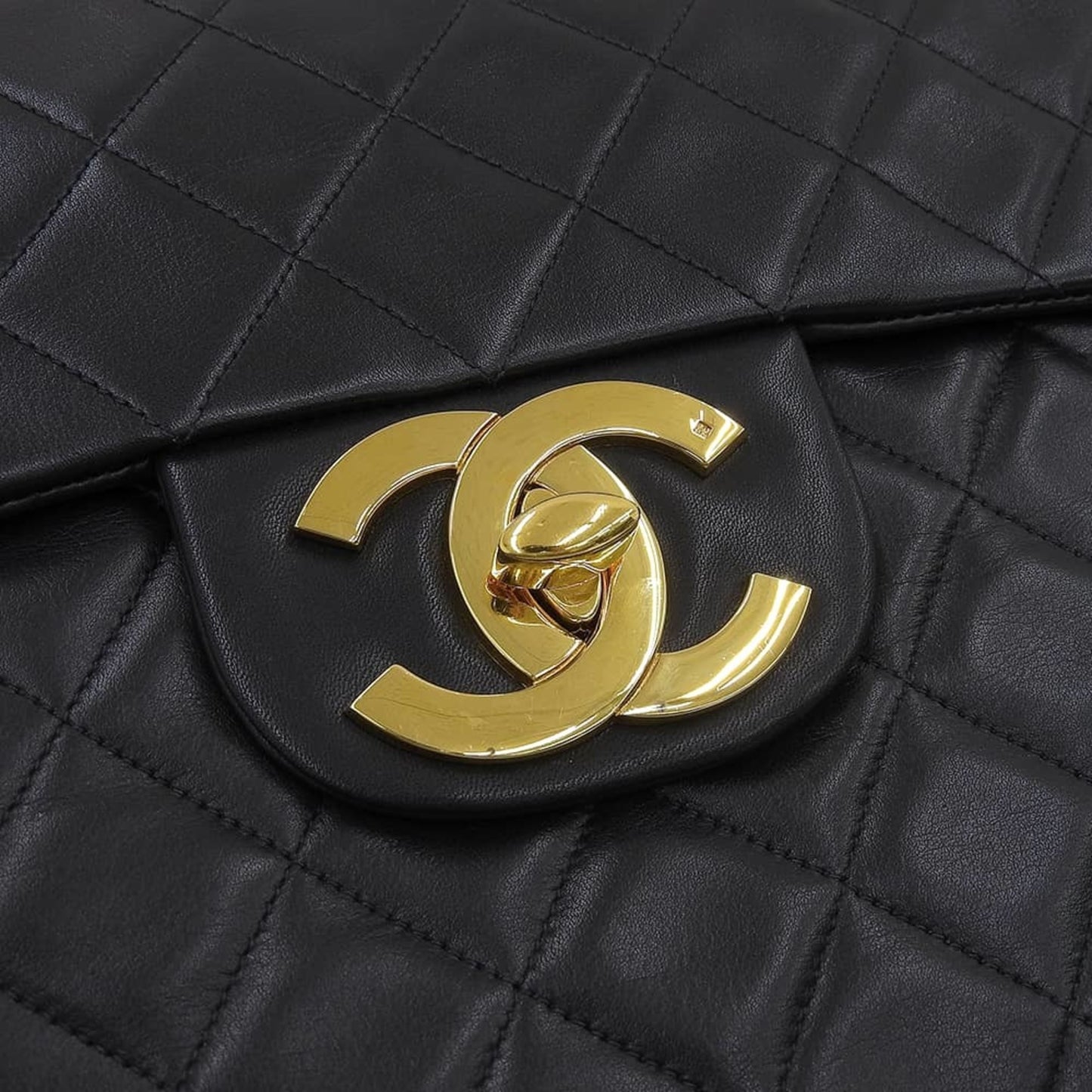 Chanel Jumbo