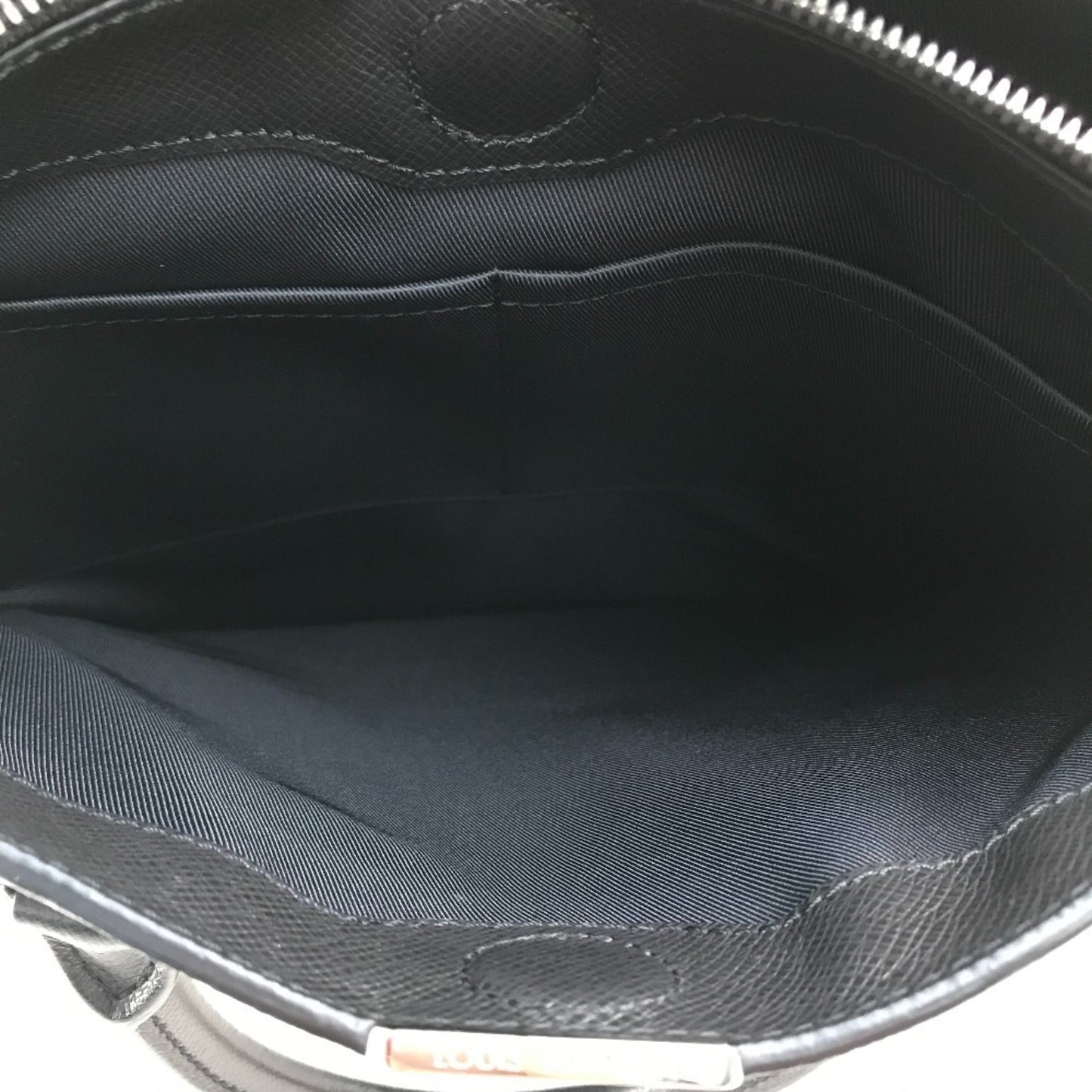 Louis Vuitton Anton