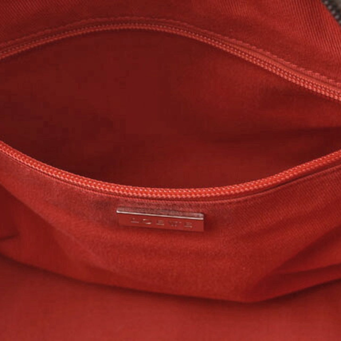 Loewe Amazona