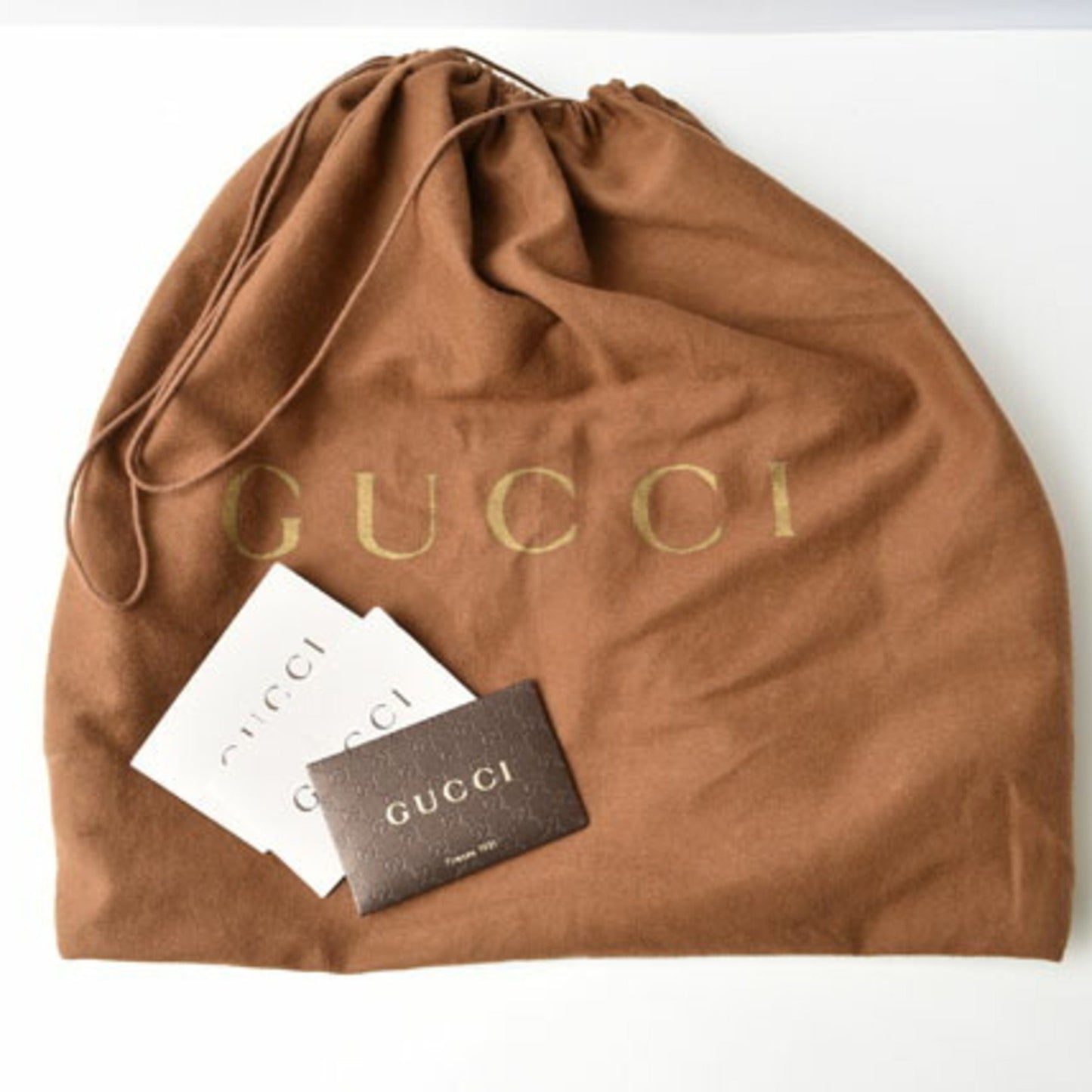 Gucci GG Supreme