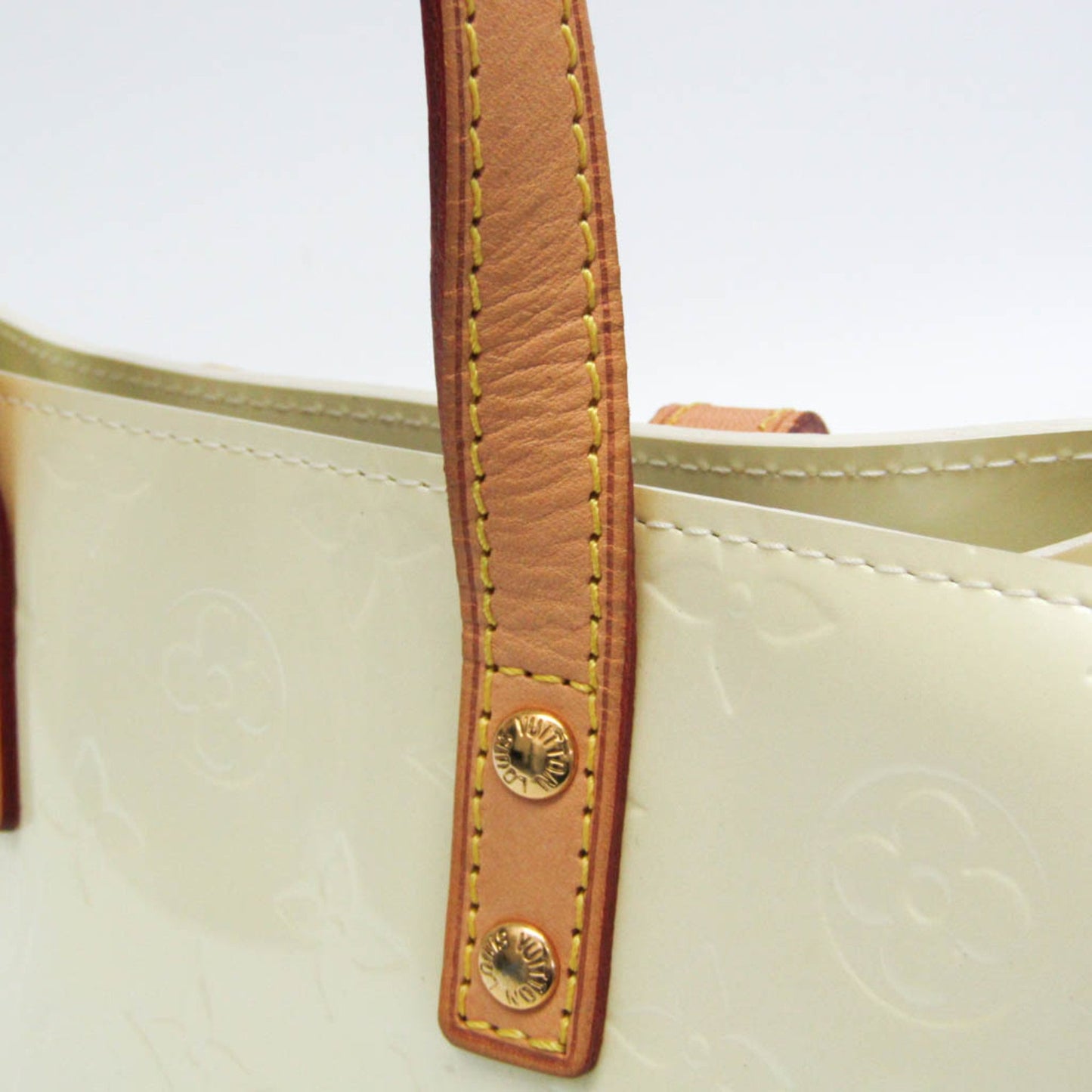Louis Vuitton Reade