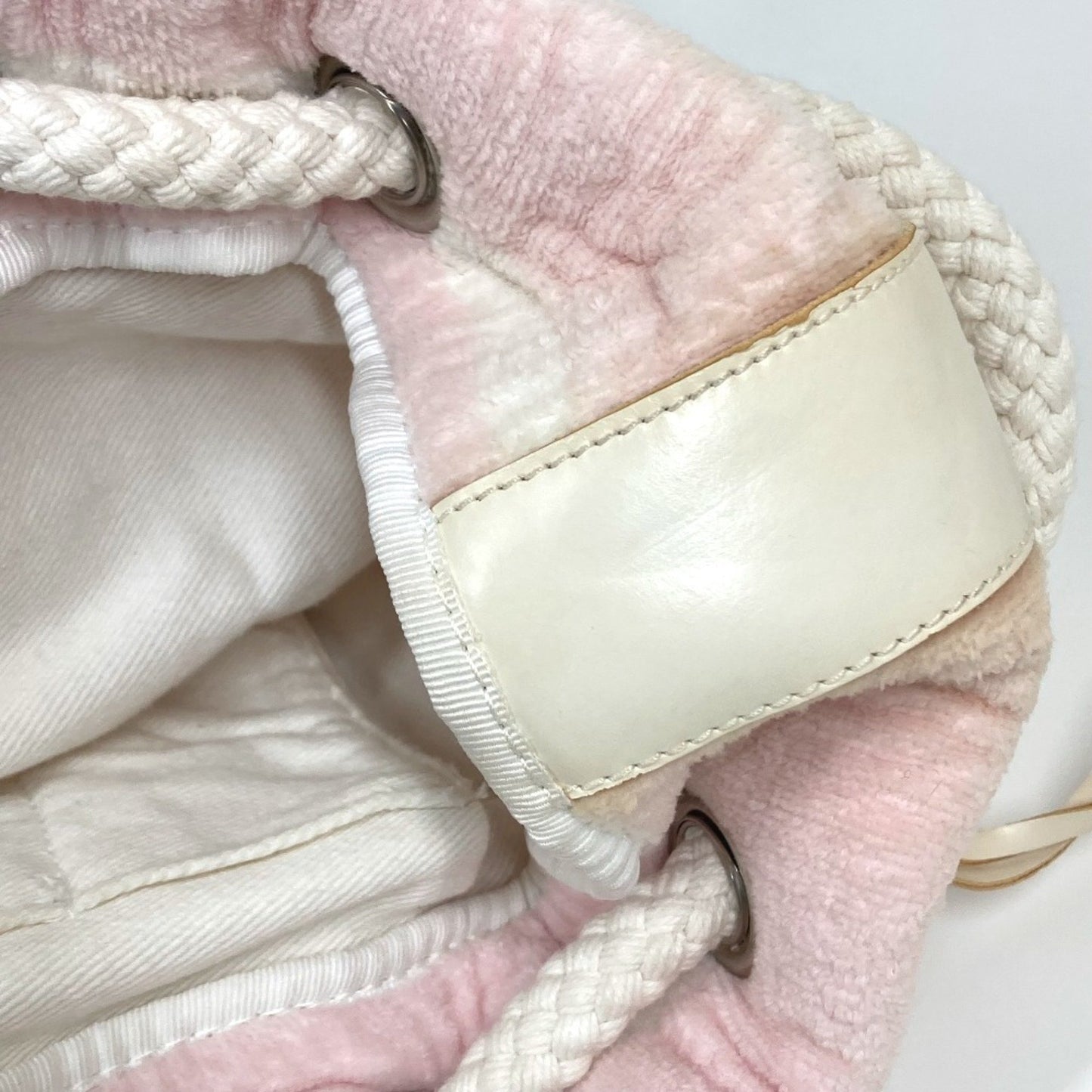 Chanel Logo CC