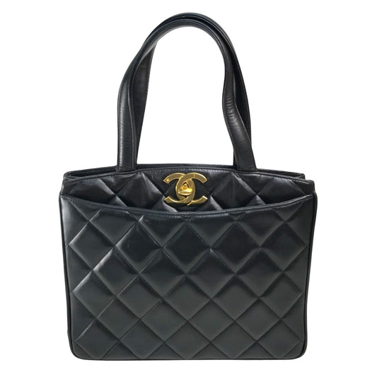 Chanel Logo CC