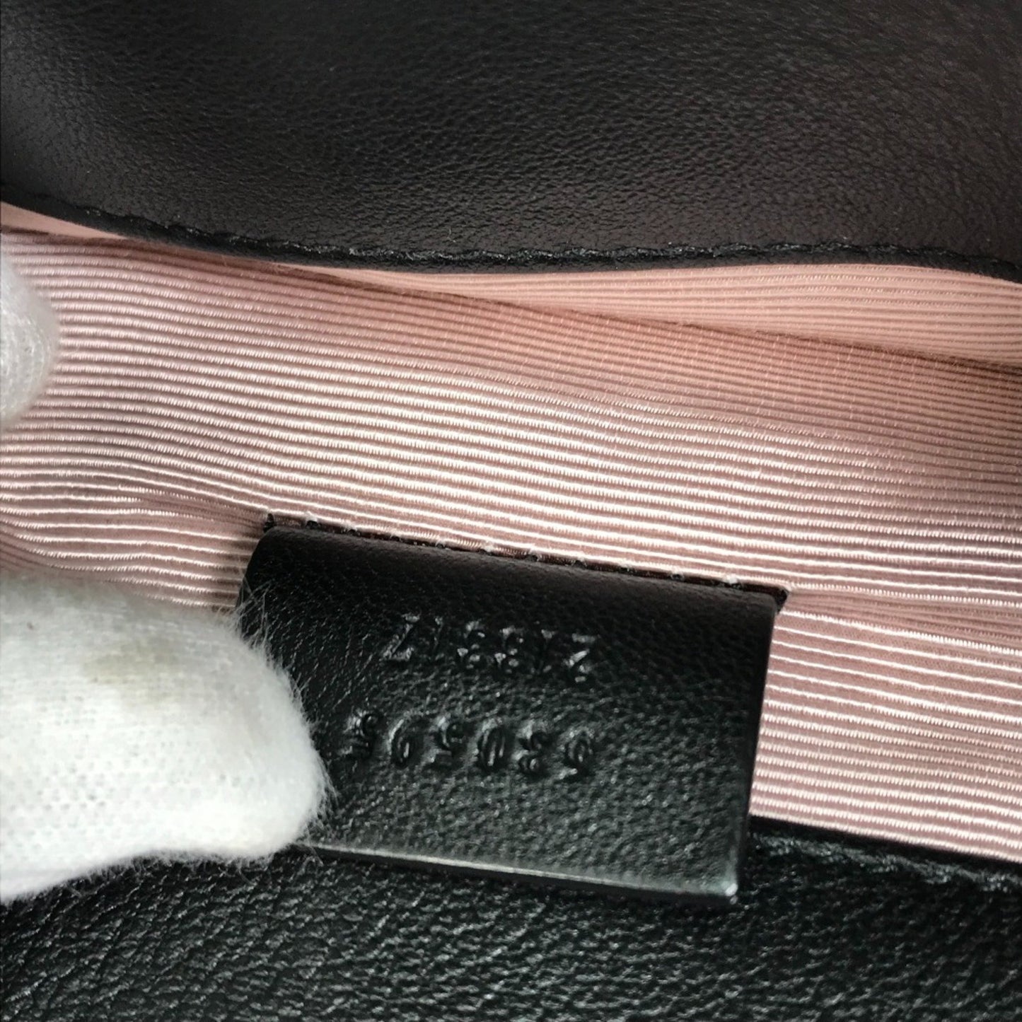 Gucci Interlocking G