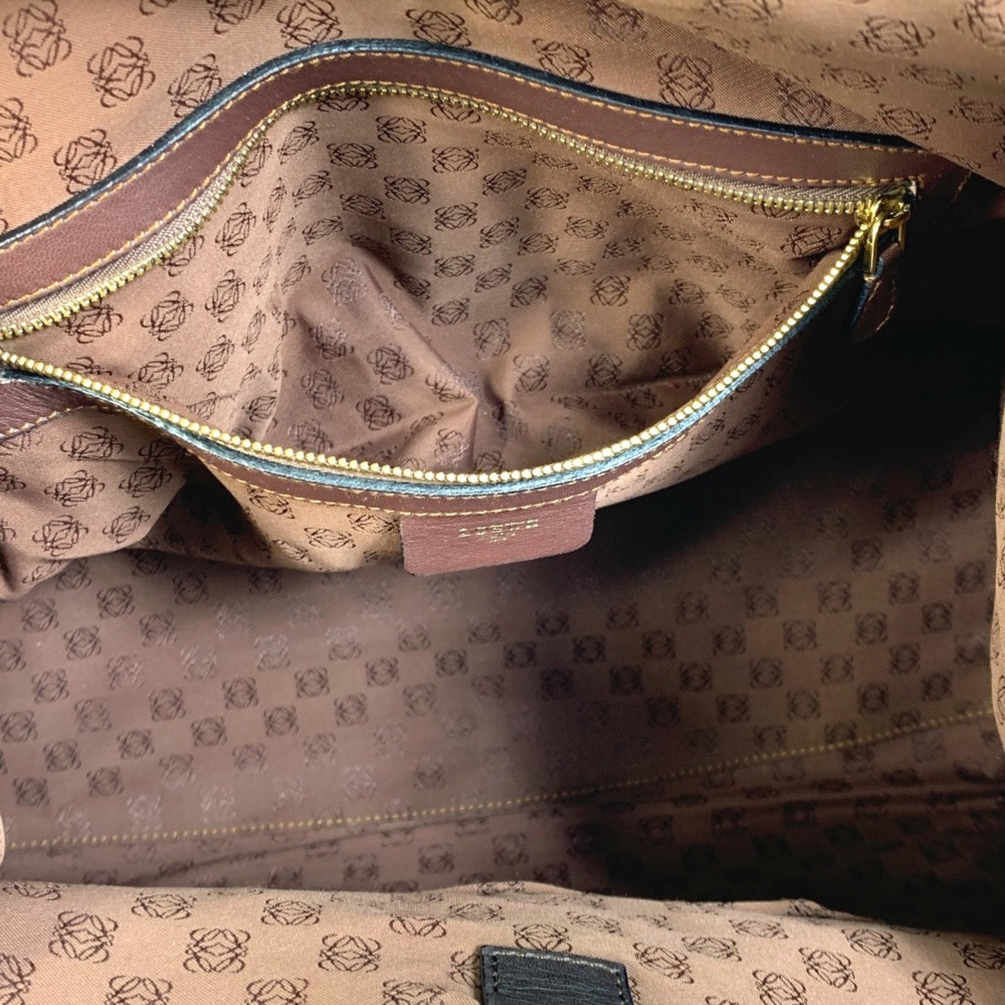 Loewe Anagram