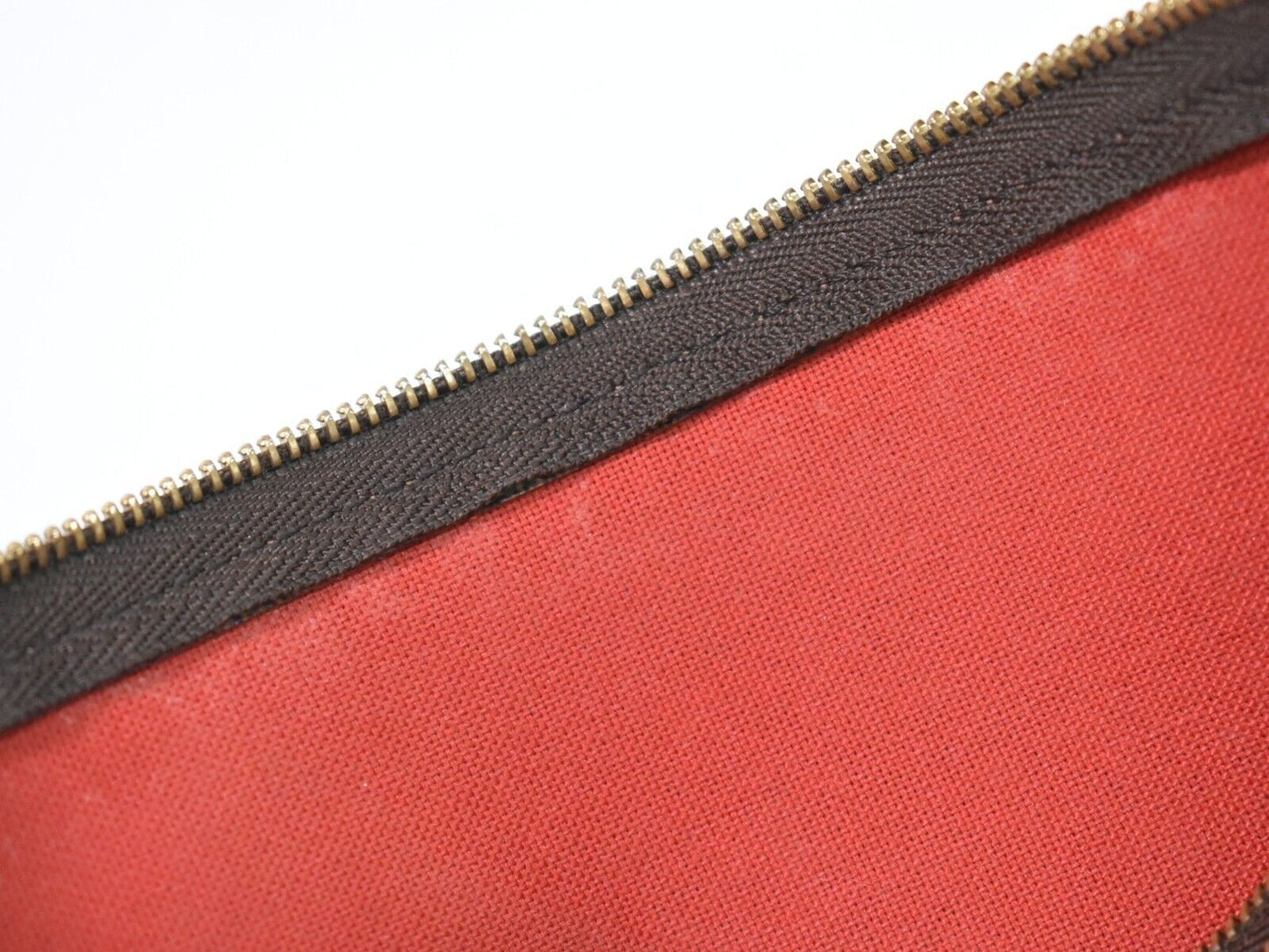 Louis Vuitton Pochette accessoires