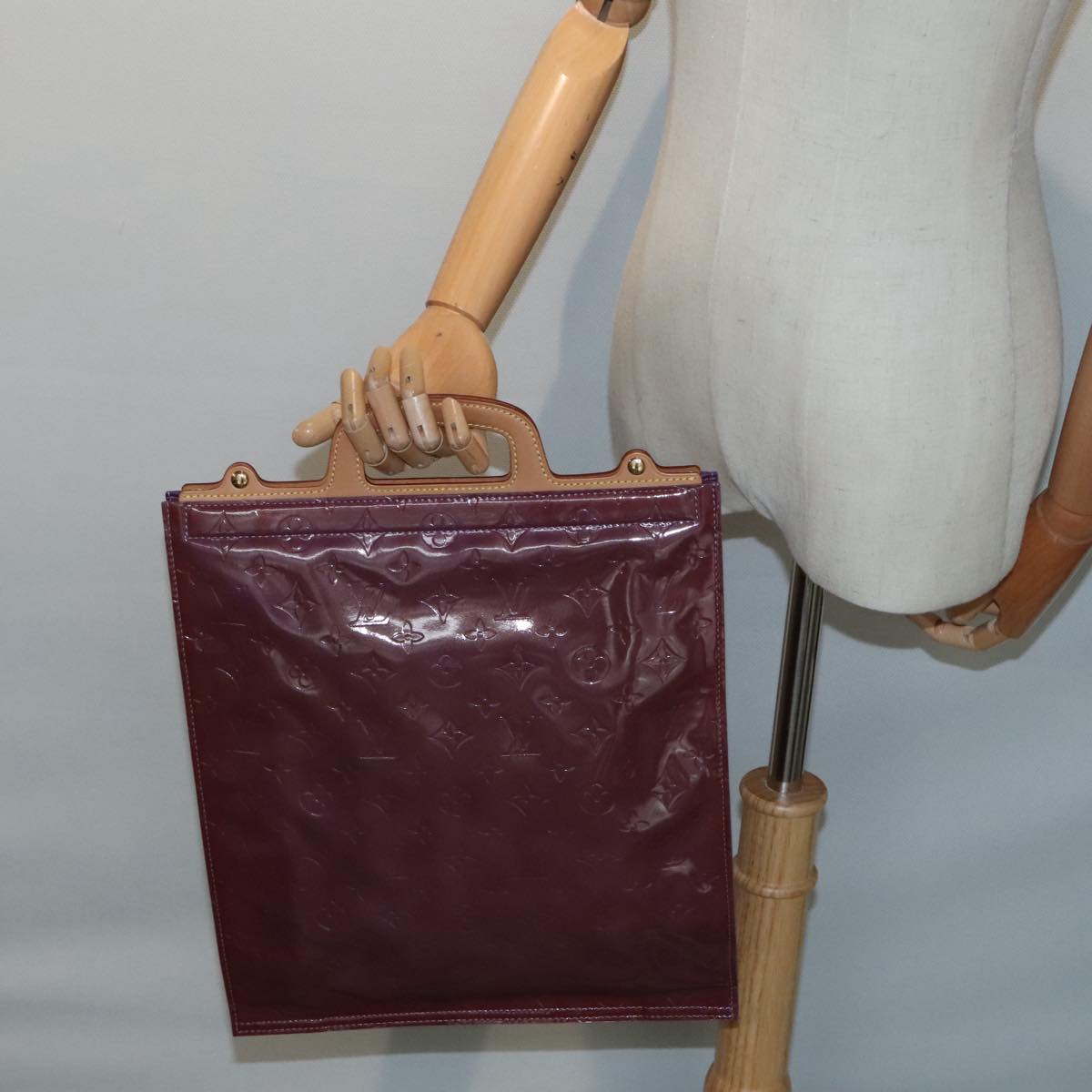 Louis Vuitton Stanton