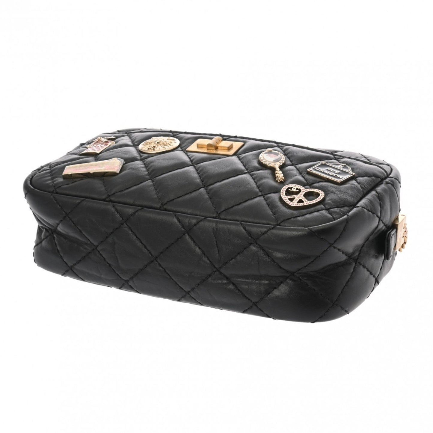 Chanel 2,55